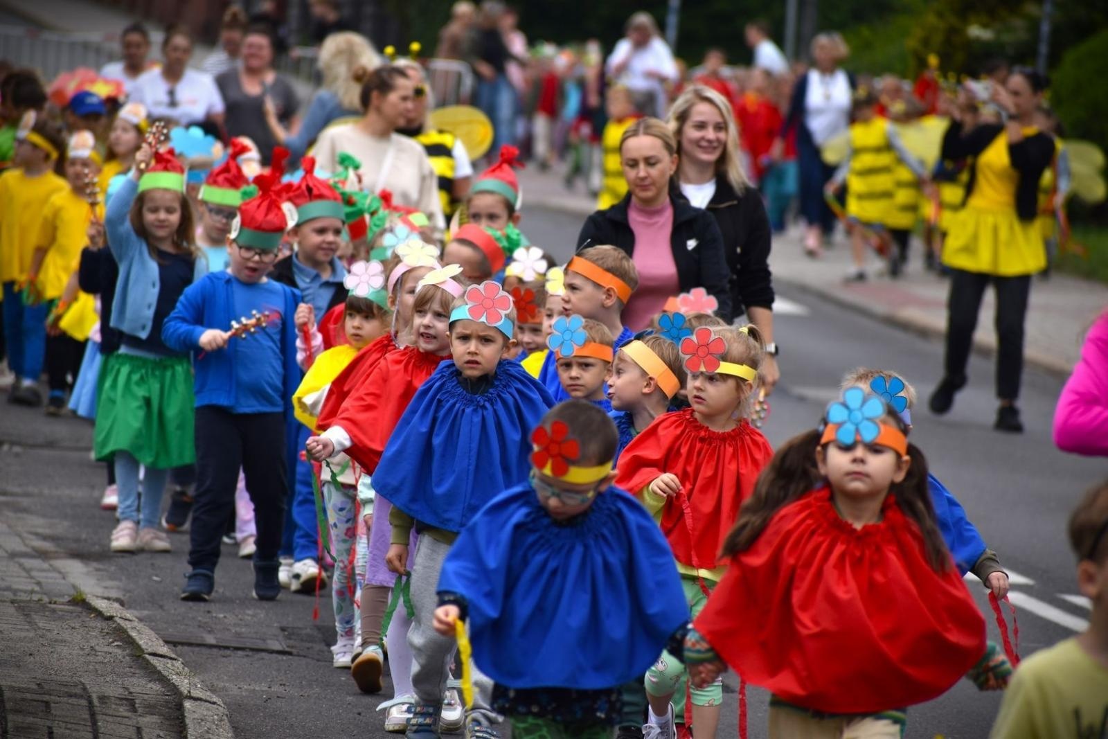 Zdjęcie w galerii na portalu naszwodzislaw.com: Bo bezpieczeństwo ważna sprawa! Za nami piknik w Radlinie [FOTO] wiadomości z regionu