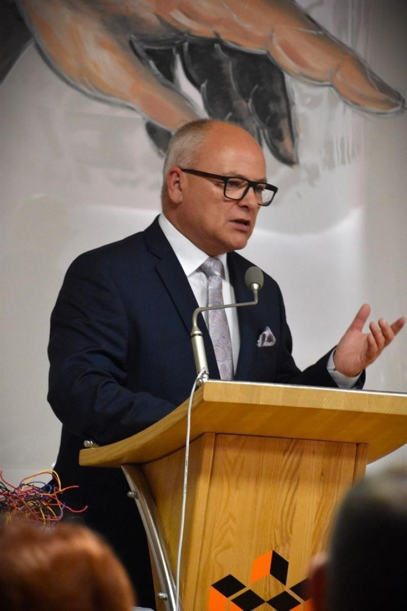 Zdjęcie w galerii na portalu naszwodzislaw.com: Nowa era edukacji zawodowej w Powiecie Wodzisławskim. Otwarto Branżowe Centrum Umiejętności w dziedzinie robotyki [FOTO i WIDEO] wiadomości z regionu