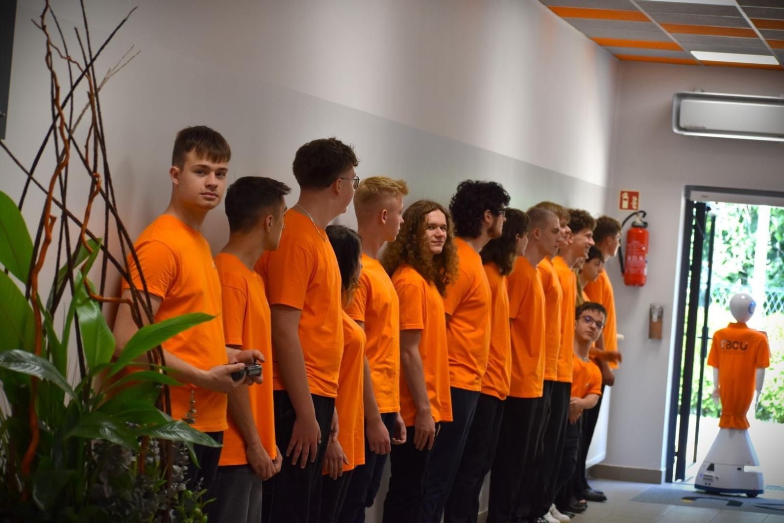 Zdjęcie w galerii na portalu naszwodzislaw.com: Nowa era edukacji zawodowej w Powiecie Wodzisławskim. Otwarto Branżowe Centrum Umiejętności w dziedzinie robotyki [FOTO i WIDEO] wiadomości z regionu