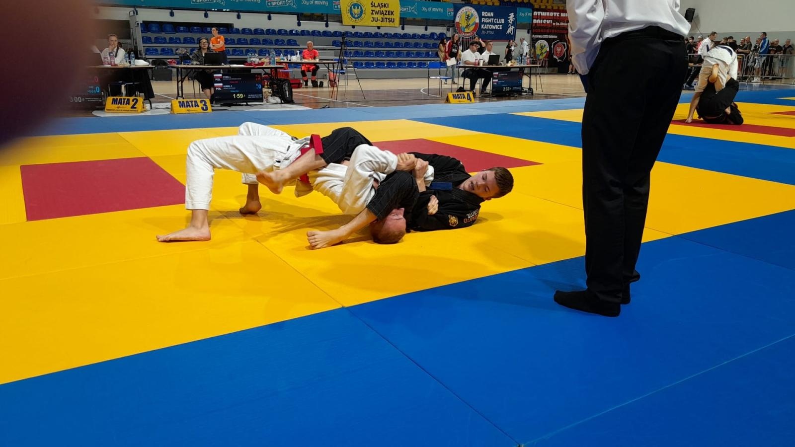 Zdjęcie w galerii na portalu naszwodzislaw.com: 8 medali zawodników Octagon Team na Mistrzostwach Polski Jiu Jitsu wiadomości z regionu