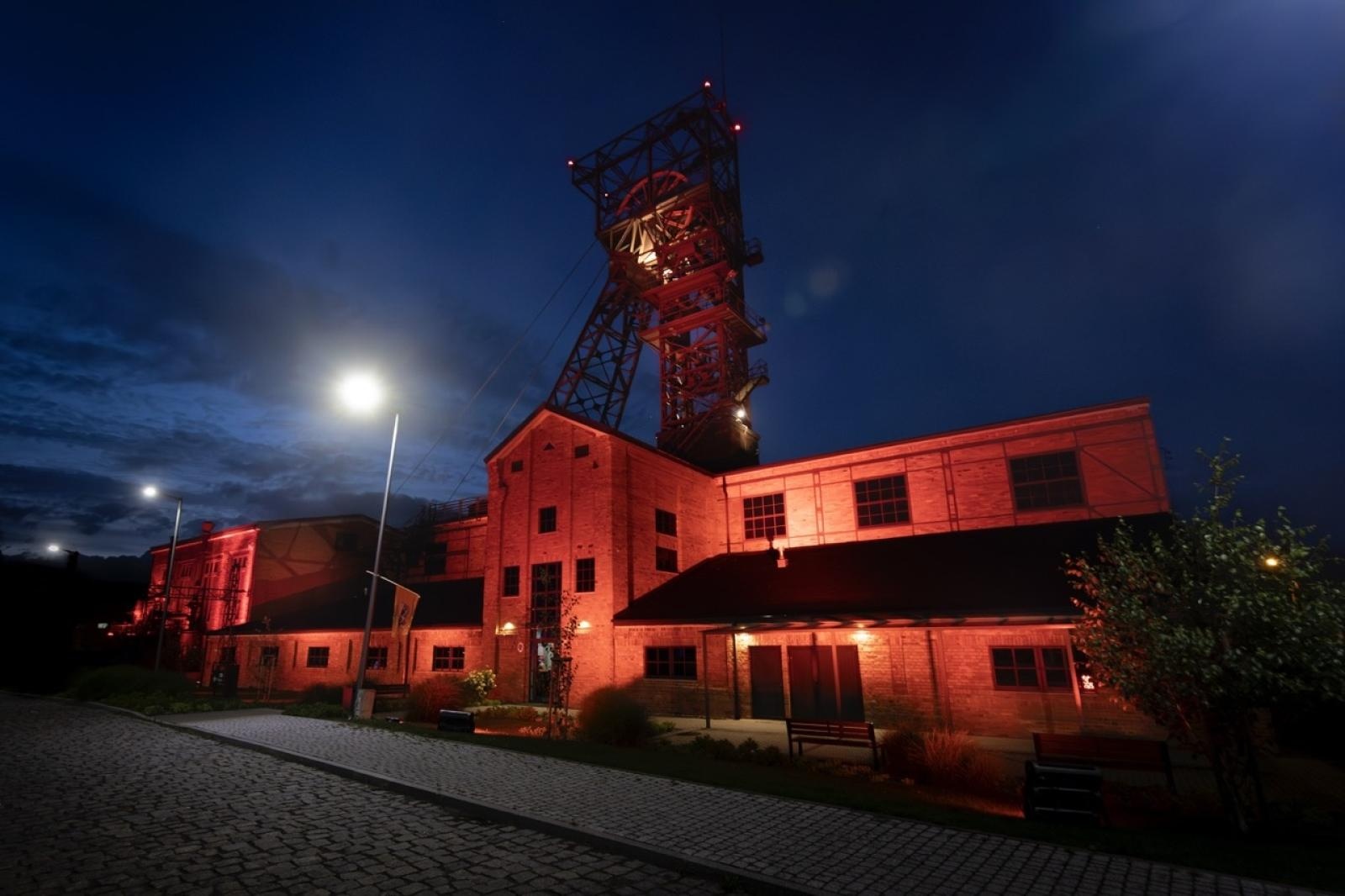 Zdjęcie w galerii na portalu naszwodzislaw.com: INDUSTRIADA 2025 - Aż 3500 osób świętowało w Rybniku wiadomości z regionu