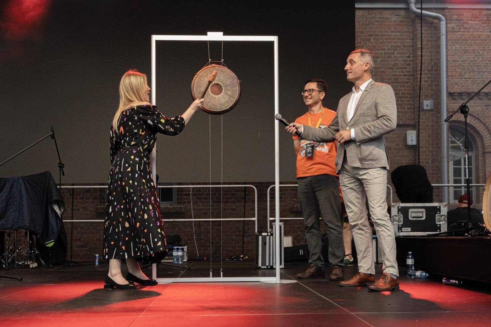 Zdjęcie w galerii na portalu naszwodzislaw.com: INDUSTRIADA 2025 - Aż 3500 osób świętowało w Rybniku wiadomości z regionu