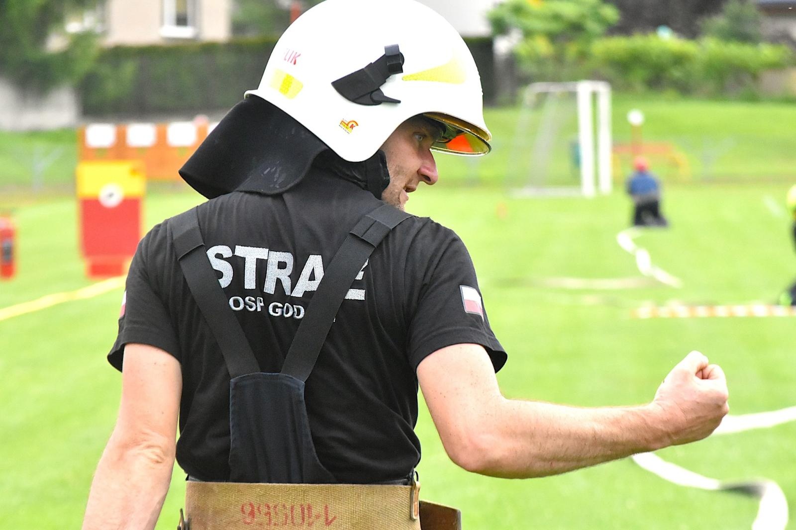 Zdjęcie w galerii na portalu naszwodzislaw.com: Strażacy z Gołkowic najlepsi podczas gminnych zawodów. OSP Łaziska z najlepszymi młodzikami [FOTO] wiadomości z regionu