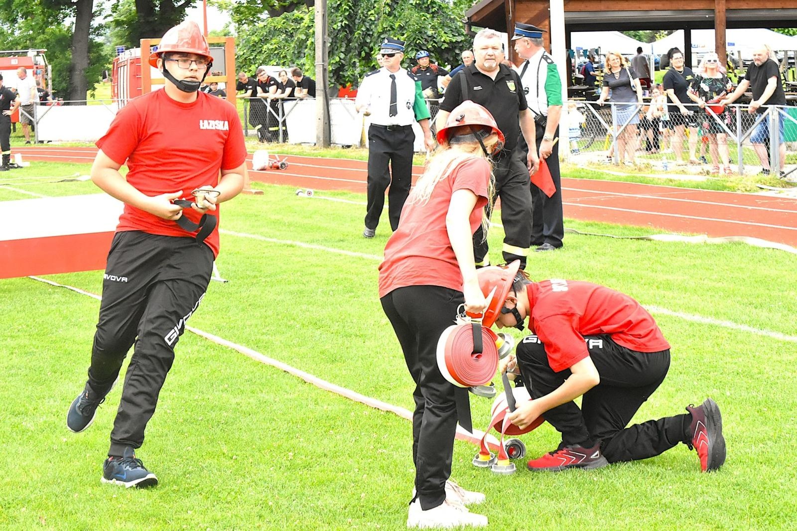 Zdjęcie w galerii na portalu naszwodzislaw.com: Strażacy z Gołkowic najlepsi podczas gminnych zawodów. OSP Łaziska z najlepszymi młodzikami [FOTO] wiadomości z regionu