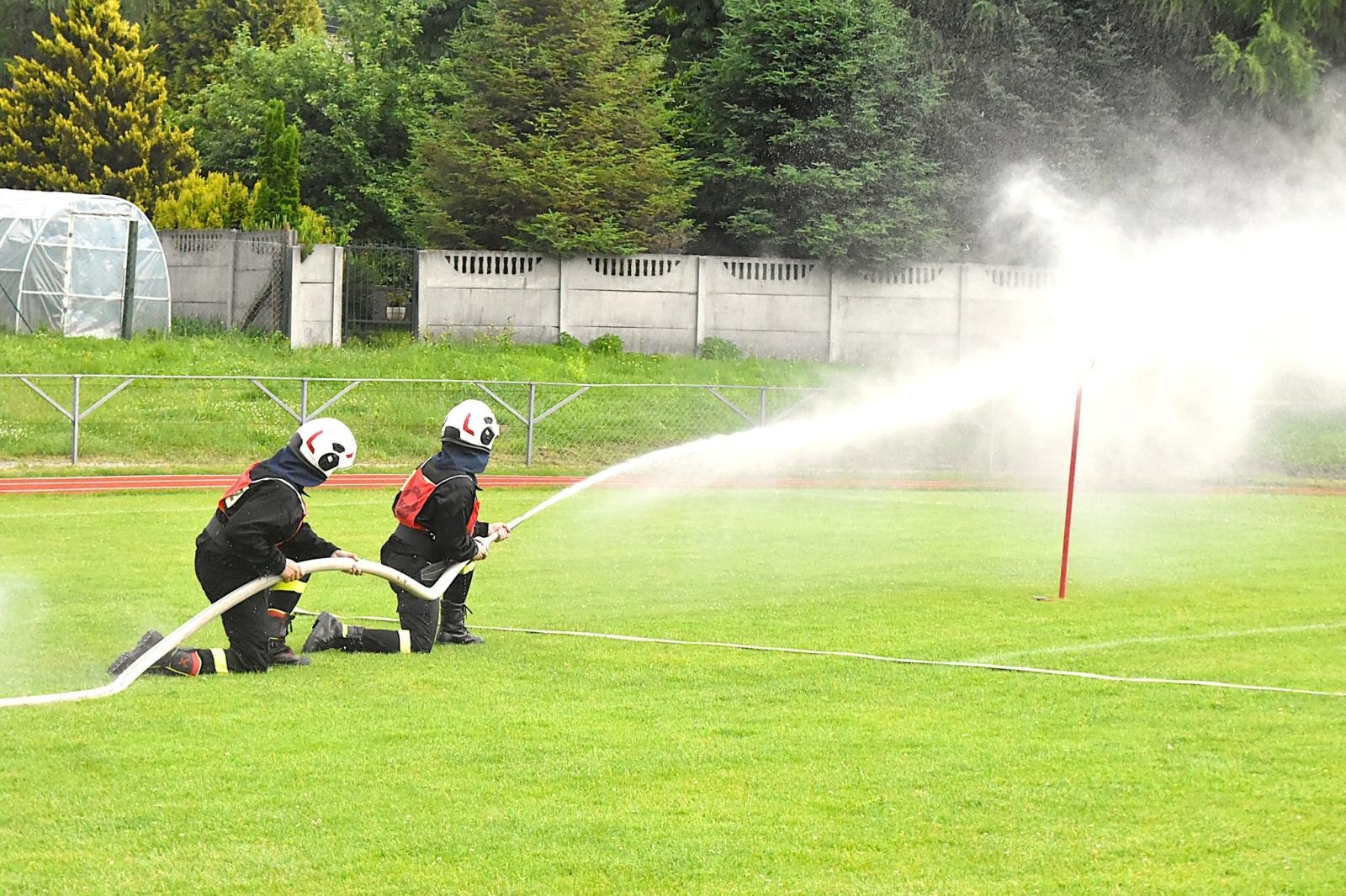 Zdjęcie w galerii na portalu naszwodzislaw.com: Strażacy z Gołkowic najlepsi podczas gminnych zawodów. OSP Łaziska z najlepszymi młodzikami [FOTO] wiadomości z regionu