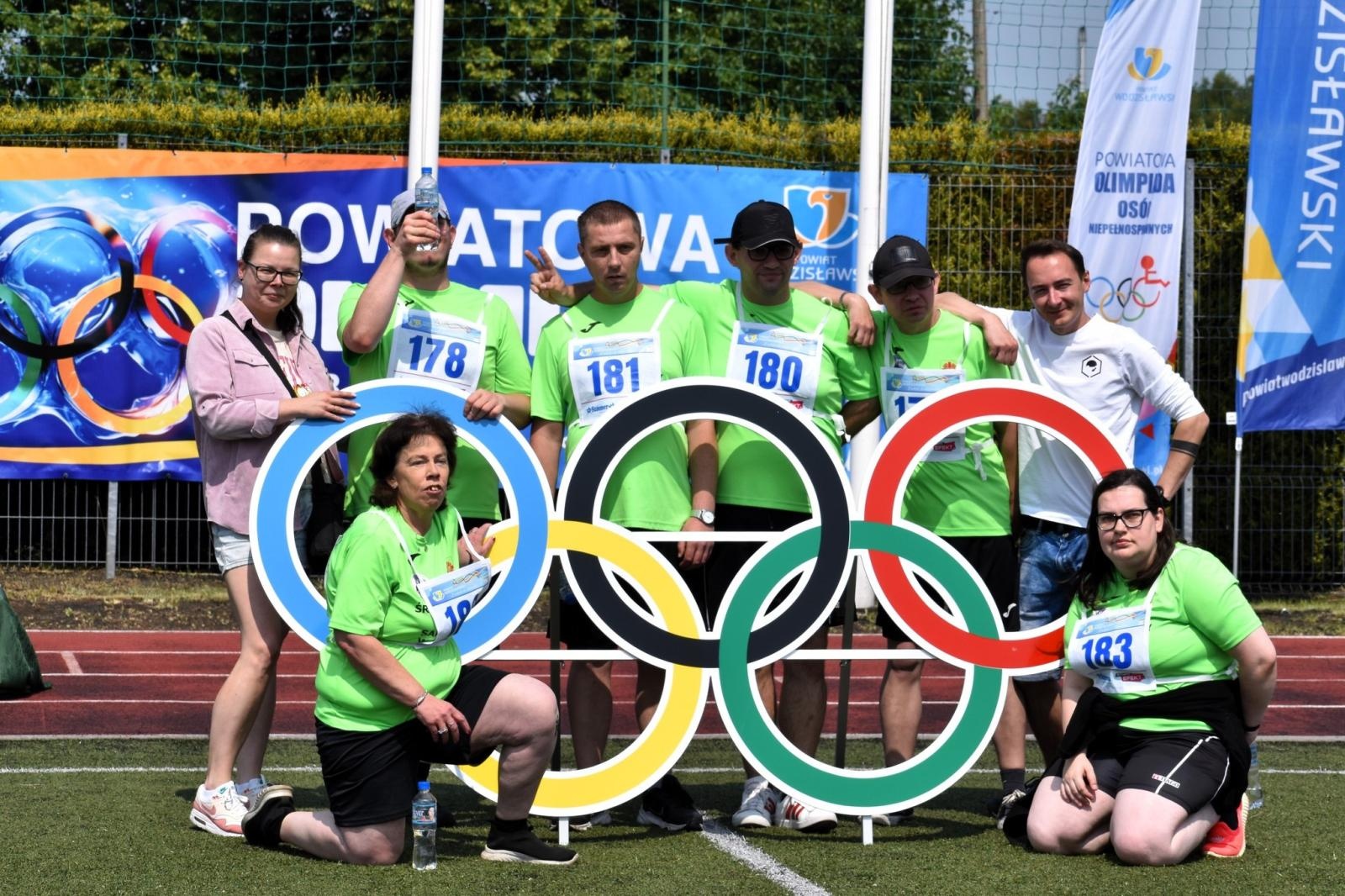 Zdjęcie w galerii na portalu naszwodzislaw.com: Sportowe zmagania, które łączą. XXI Powiatowa Olimpiada Osób z Niepełnosprawnościami [FOTO] wiadomości z regionu