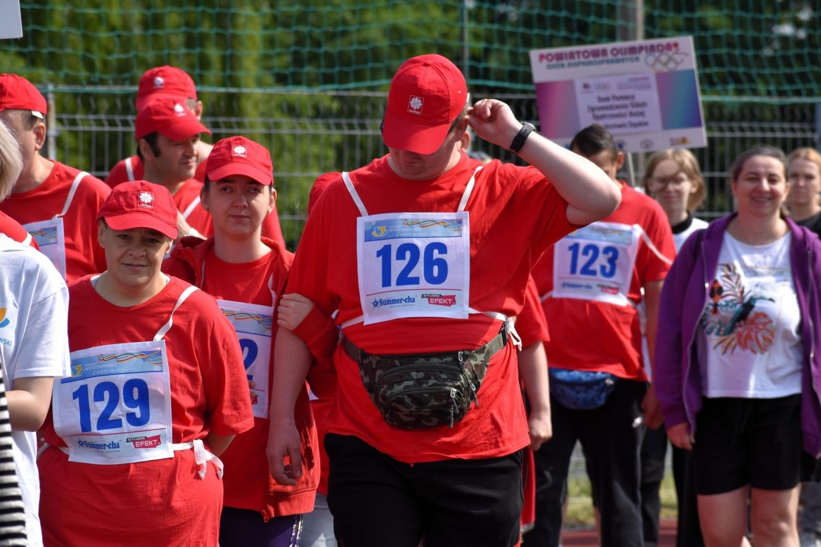 Zdjęcie w galerii na portalu naszwodzislaw.com: Sportowe zmagania, które łączą. XXI Powiatowa Olimpiada Osób z Niepełnosprawnościami [FOTO] wiadomości z regionu