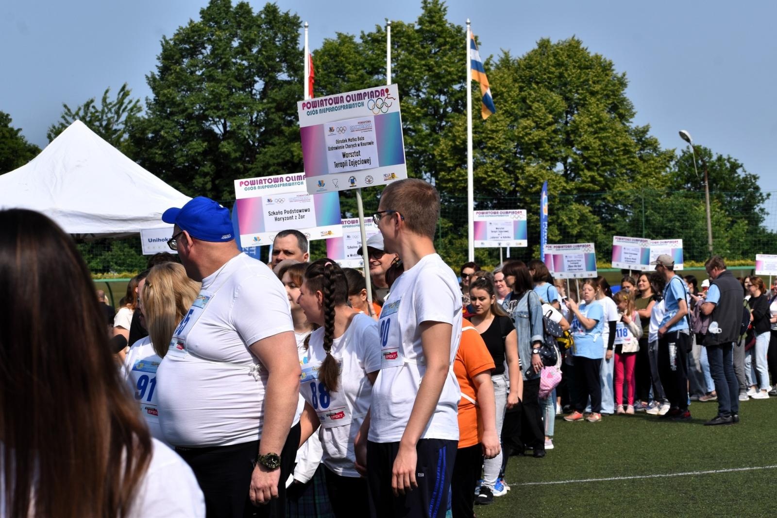 Zdjęcie w galerii na portalu naszwodzislaw.com: Sportowe zmagania, które łączą. XXI Powiatowa Olimpiada Osób z Niepełnosprawnościami [FOTO] wiadomości z regionu