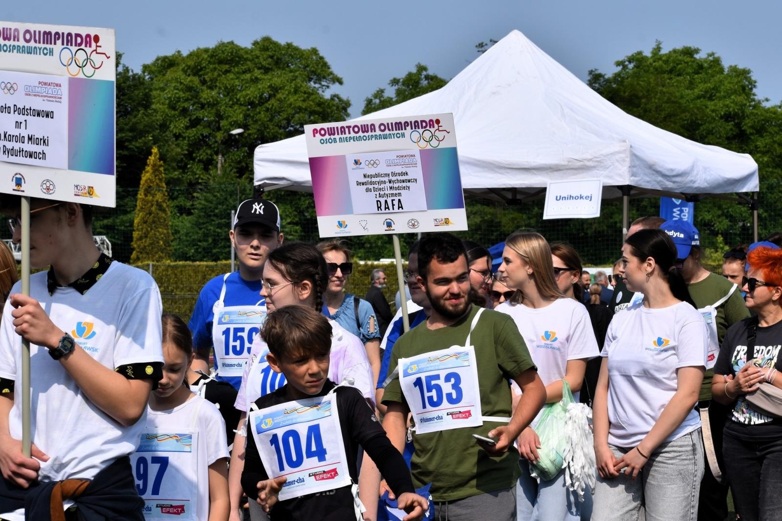 Zdjęcie w galerii na portalu naszwodzislaw.com: Sportowe zmagania, które łączą. XXI Powiatowa Olimpiada Osób z Niepełnosprawnościami [FOTO] wiadomości z regionu