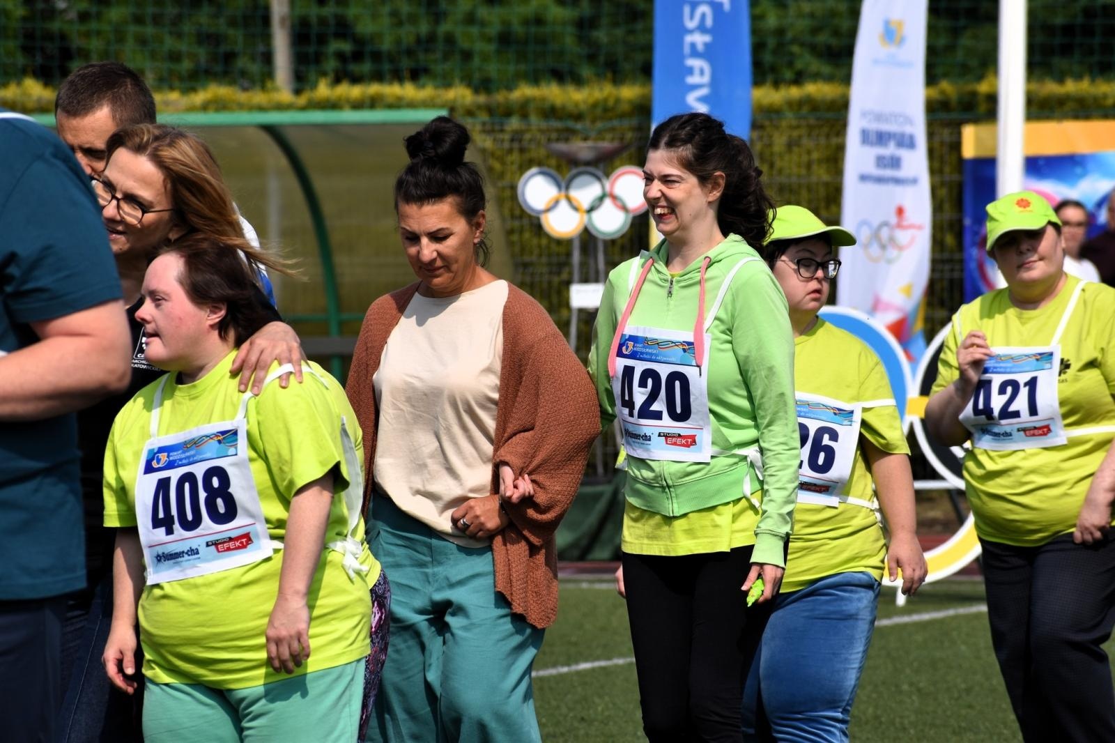 Zdjęcie w galerii na portalu naszwodzislaw.com: Sportowe zmagania, które łączą. XXI Powiatowa Olimpiada Osób z Niepełnosprawnościami [FOTO] wiadomości z regionu