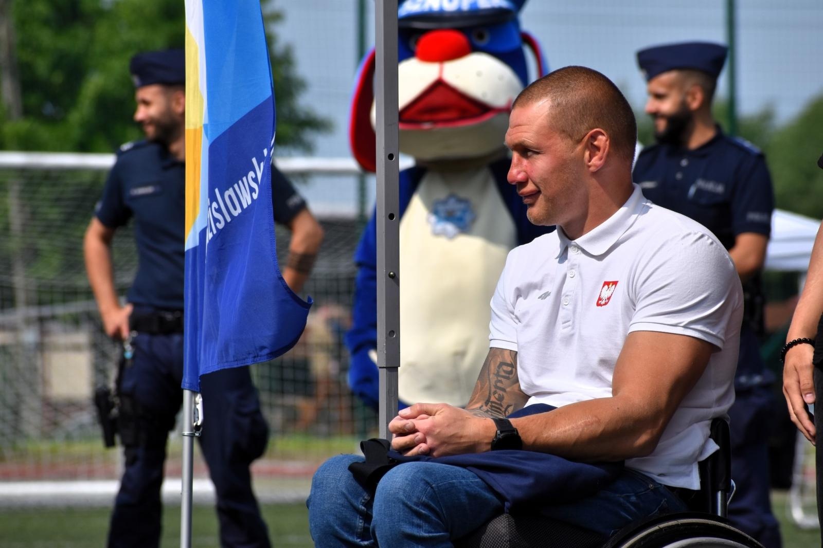 Zdjęcie w galerii na portalu naszwodzislaw.com: Sportowe zmagania, które łączą. XXI Powiatowa Olimpiada Osób z Niepełnosprawnościami [FOTO] wiadomości z regionu