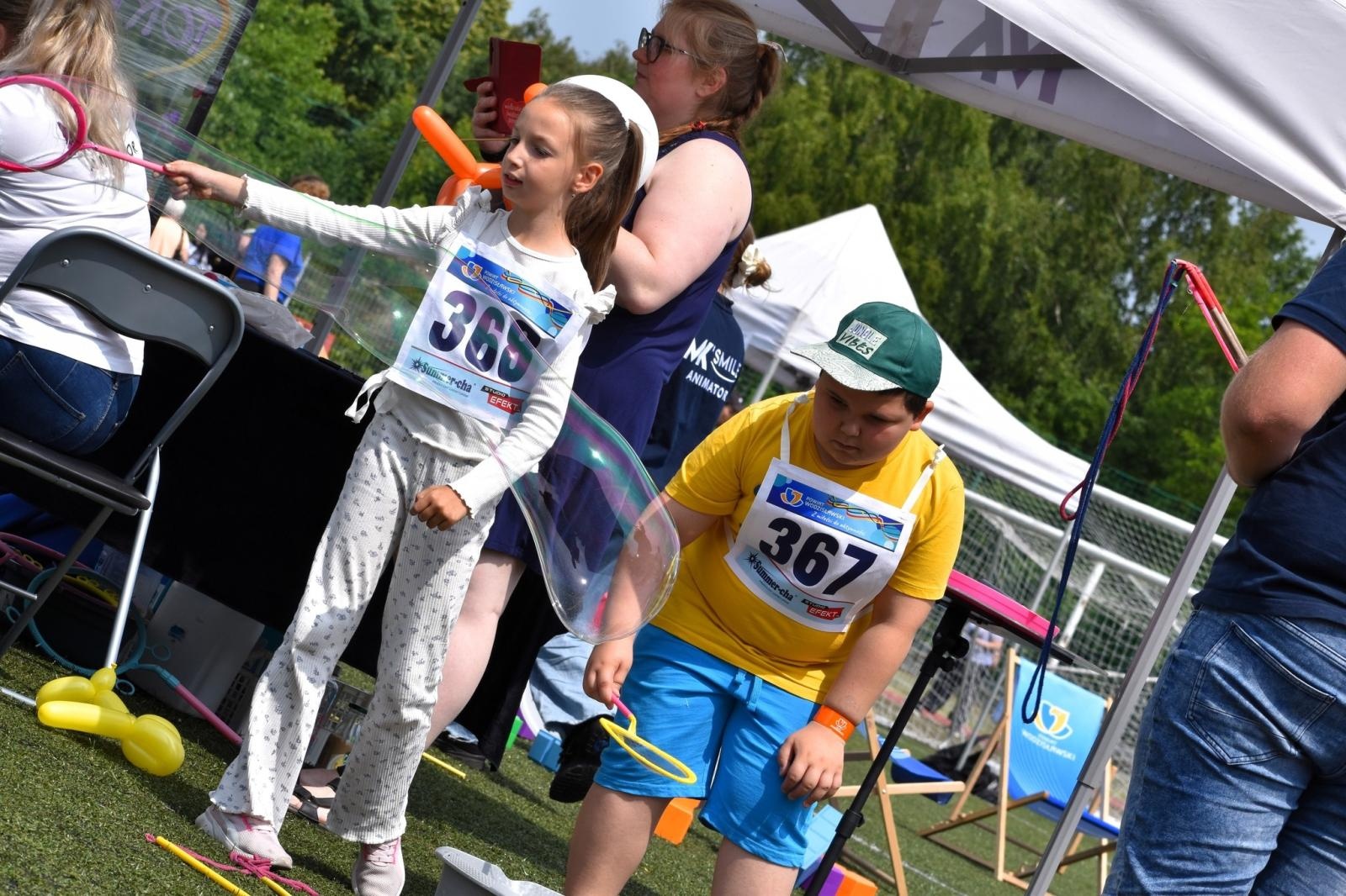 Zdjęcie w galerii na portalu naszwodzislaw.com: Sportowe zmagania, które łączą. XXI Powiatowa Olimpiada Osób z Niepełnosprawnościami [FOTO] wiadomości z regionu