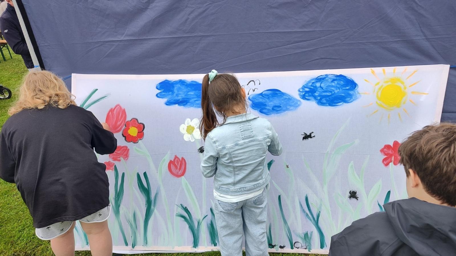 Zdjęcie w galerii na portalu naszwodzislaw.com: Festiwal Zdrowy Śląsk 2025 w Bluszczowie za nami [FOTO] wiadomości z regionu