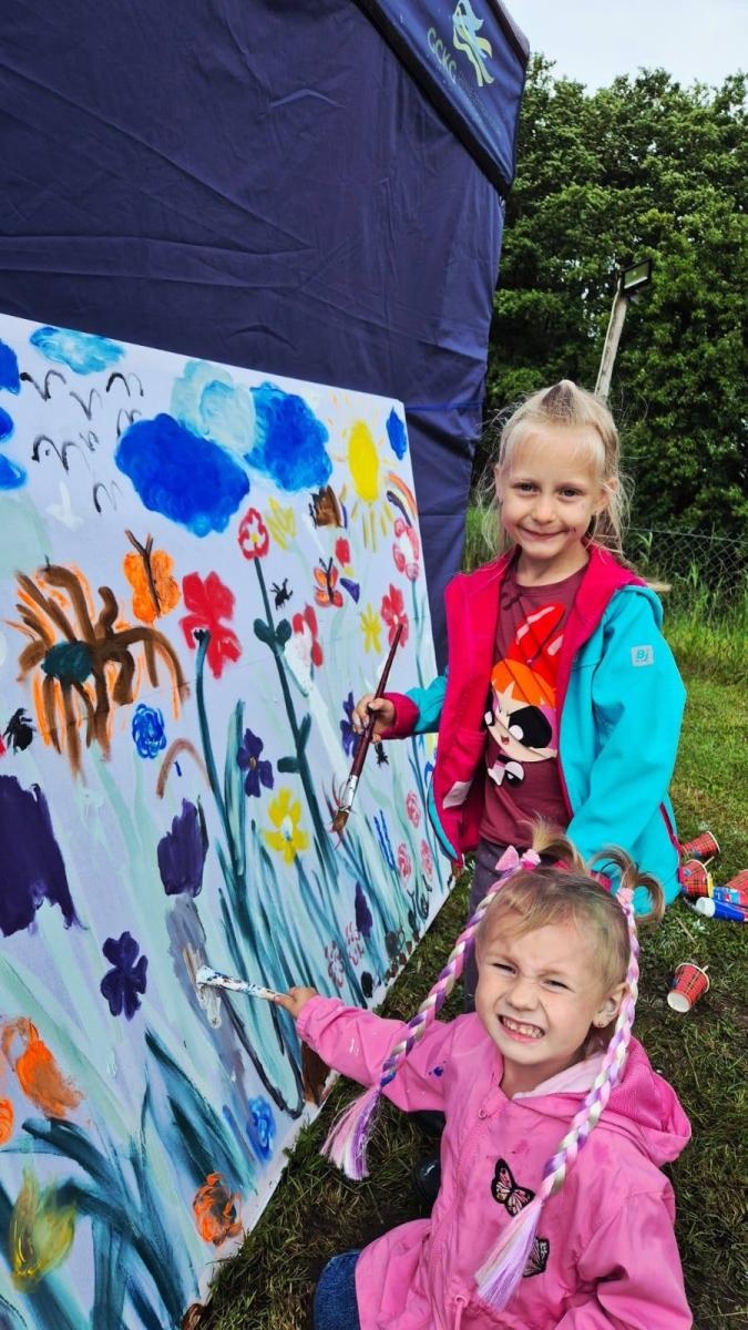 Zdjęcie w galerii na portalu naszwodzislaw.com: Festiwal Zdrowy Śląsk 2025 w Bluszczowie za nami [FOTO] wiadomości z regionu