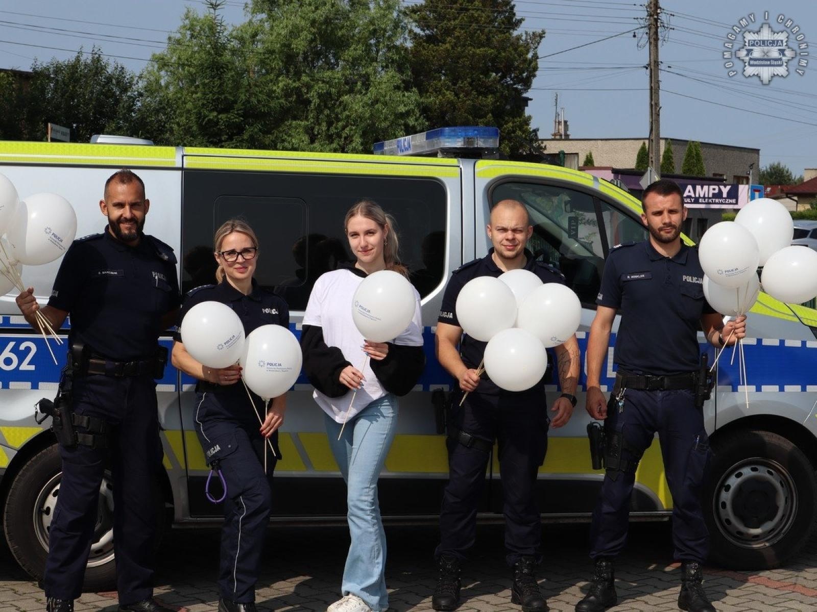 Zdjęcie w galerii na portalu naszwodzislaw.com: Powiatowa Olimpiada dla osób z niepełnosprawnościami im. Tadeusza Skatuły z udziałem wodzisławskich mundurowych wiadomości z regionu