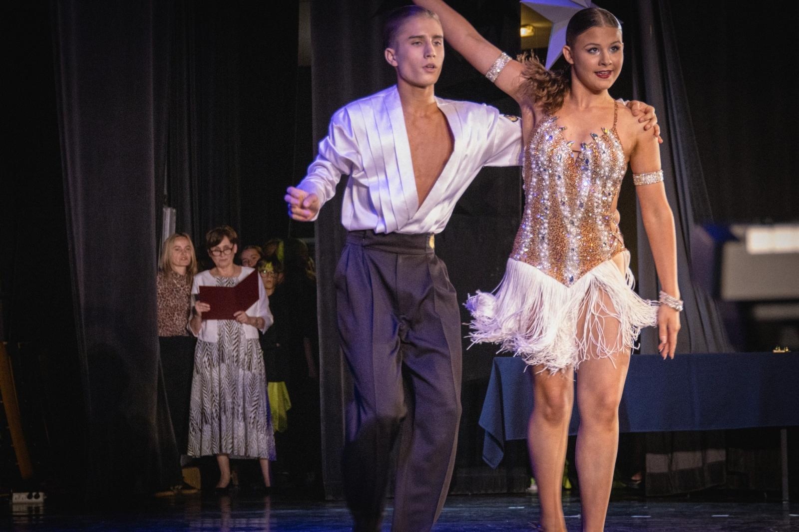 Zdjęcie w galerii na portalu naszwodzislaw.com: Uczniowie, pedagodzy i przyjaciele szkół nagrodzeni [FOTO] wiadomości z regionu