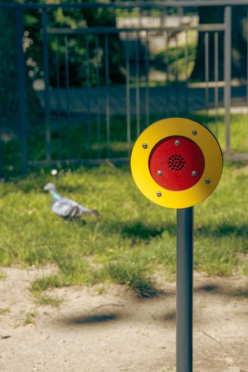 Zdjęcie w galerii na portalu naszwodzislaw.com: Plac zabaw w Parku Zamkowym zyskał nowe elementy wiadomości z regionu