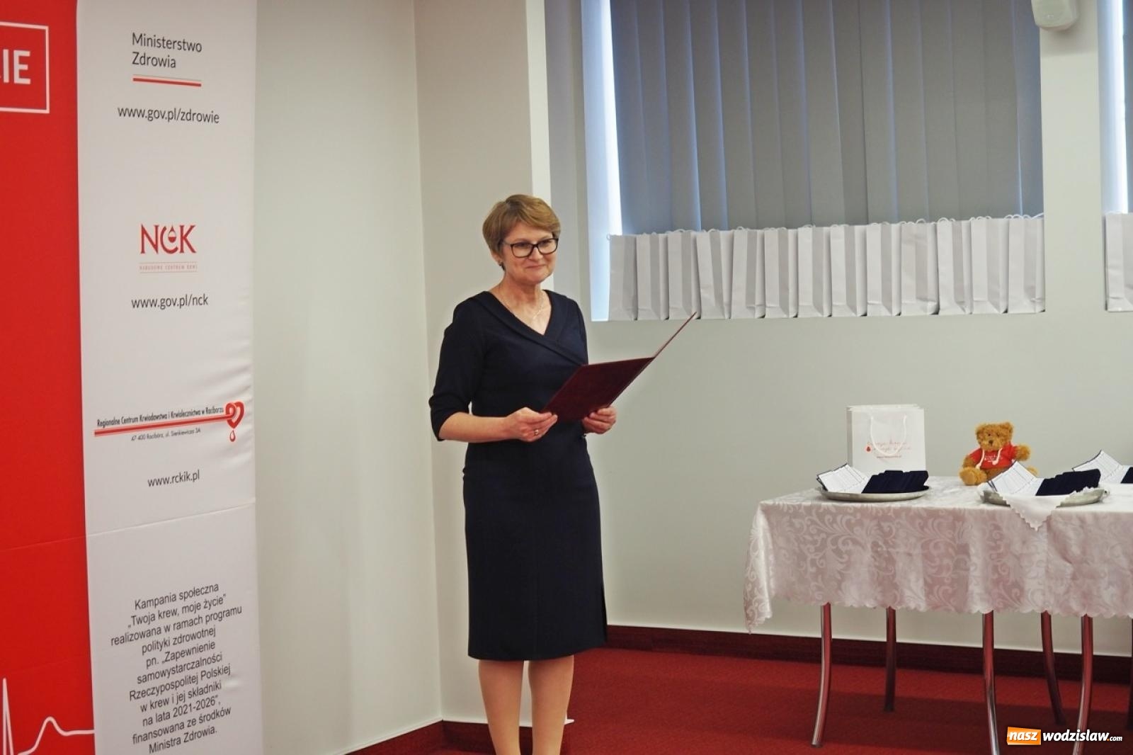 Zdjęcie w galerii na portalu naszwodzislaw.com: Kropla odwagi, litry nadziei. Krwiodawcy z regionu uhonorowani przez Ministra Zdrowia wiadomości z regionu