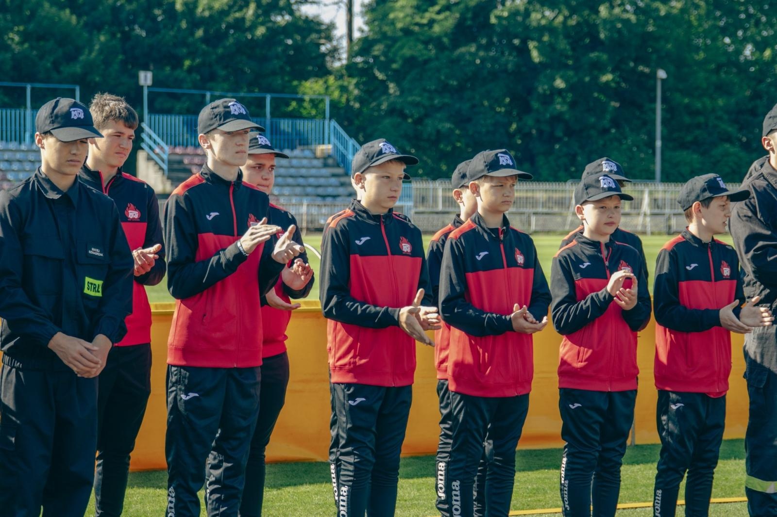 Zdjęcie w galerii na portalu naszwodzislaw.com: Miejsko-gminne zawody sportowo-pożarnicze za nami [FOTO] wiadomości z regionu