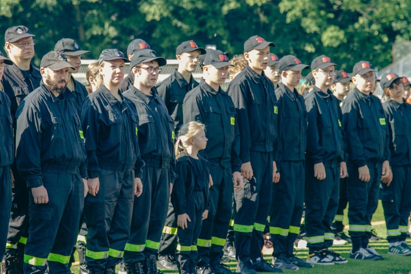 Zdjęcie w galerii na portalu naszwodzislaw.com: Miejsko-gminne zawody sportowo-pożarnicze za nami [FOTO] wiadomości z regionu