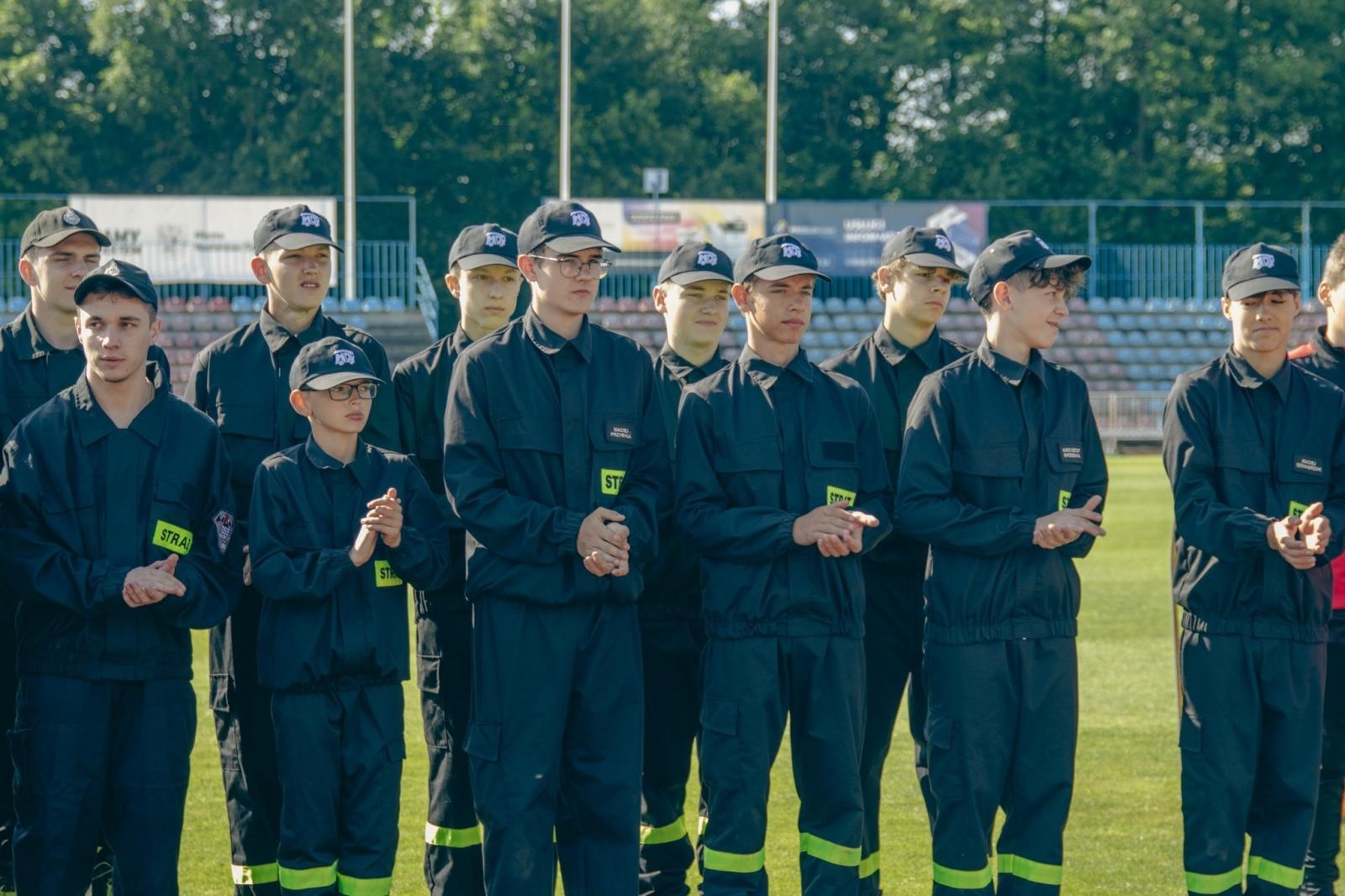 Zdjęcie w galerii na portalu naszwodzislaw.com: Miejsko-gminne zawody sportowo-pożarnicze za nami [FOTO] wiadomości z regionu