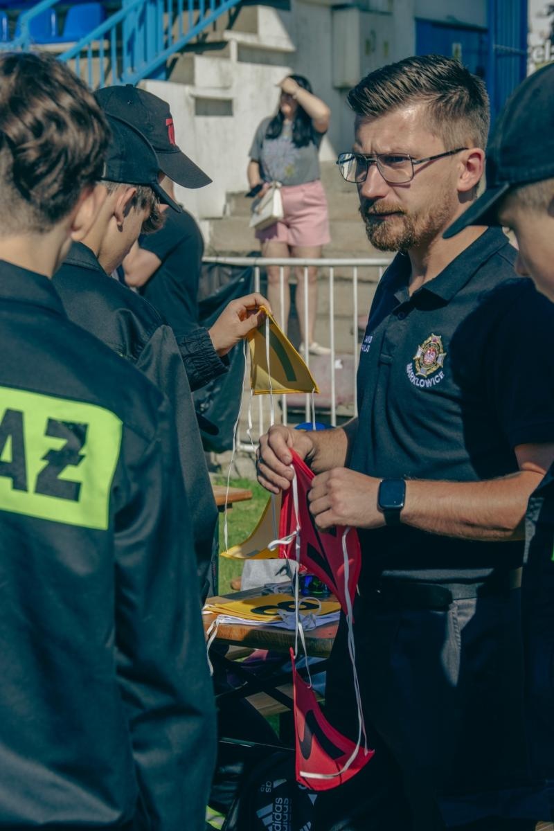 Zdjęcie w galerii na portalu naszwodzislaw.com: Miejsko-gminne zawody sportowo-pożarnicze za nami [FOTO] wiadomości z regionu