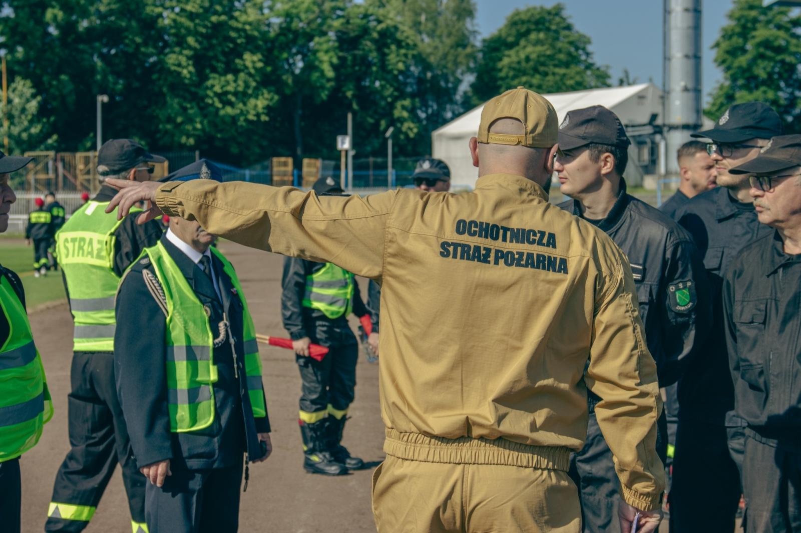 Zdjęcie w galerii na portalu naszwodzislaw.com: Miejsko-gminne zawody sportowo-pożarnicze za nami [FOTO] wiadomości z regionu