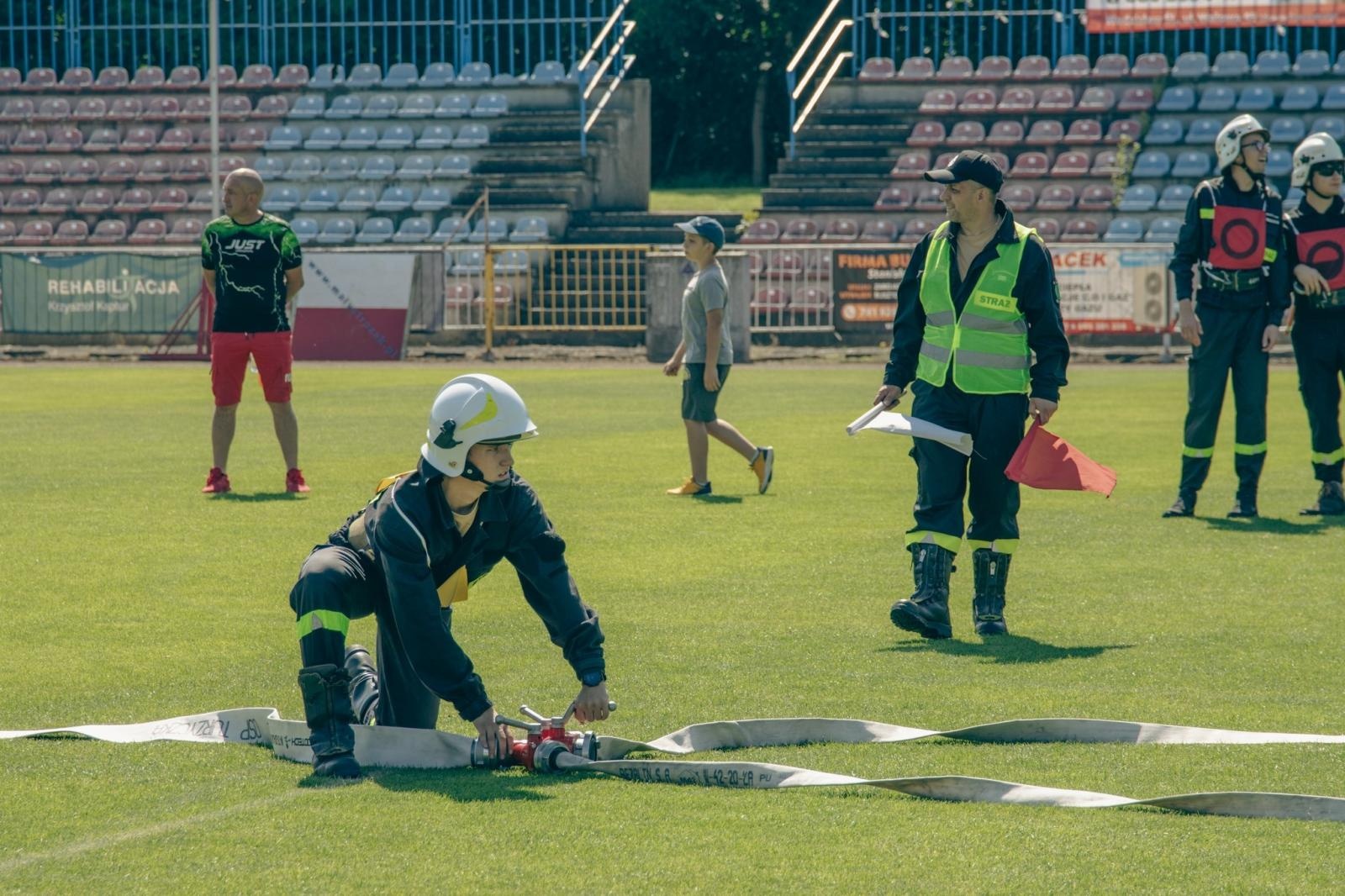 Zdjęcie w galerii na portalu naszwodzislaw.com: Miejsko-gminne zawody sportowo-pożarnicze za nami [FOTO] wiadomości z regionu