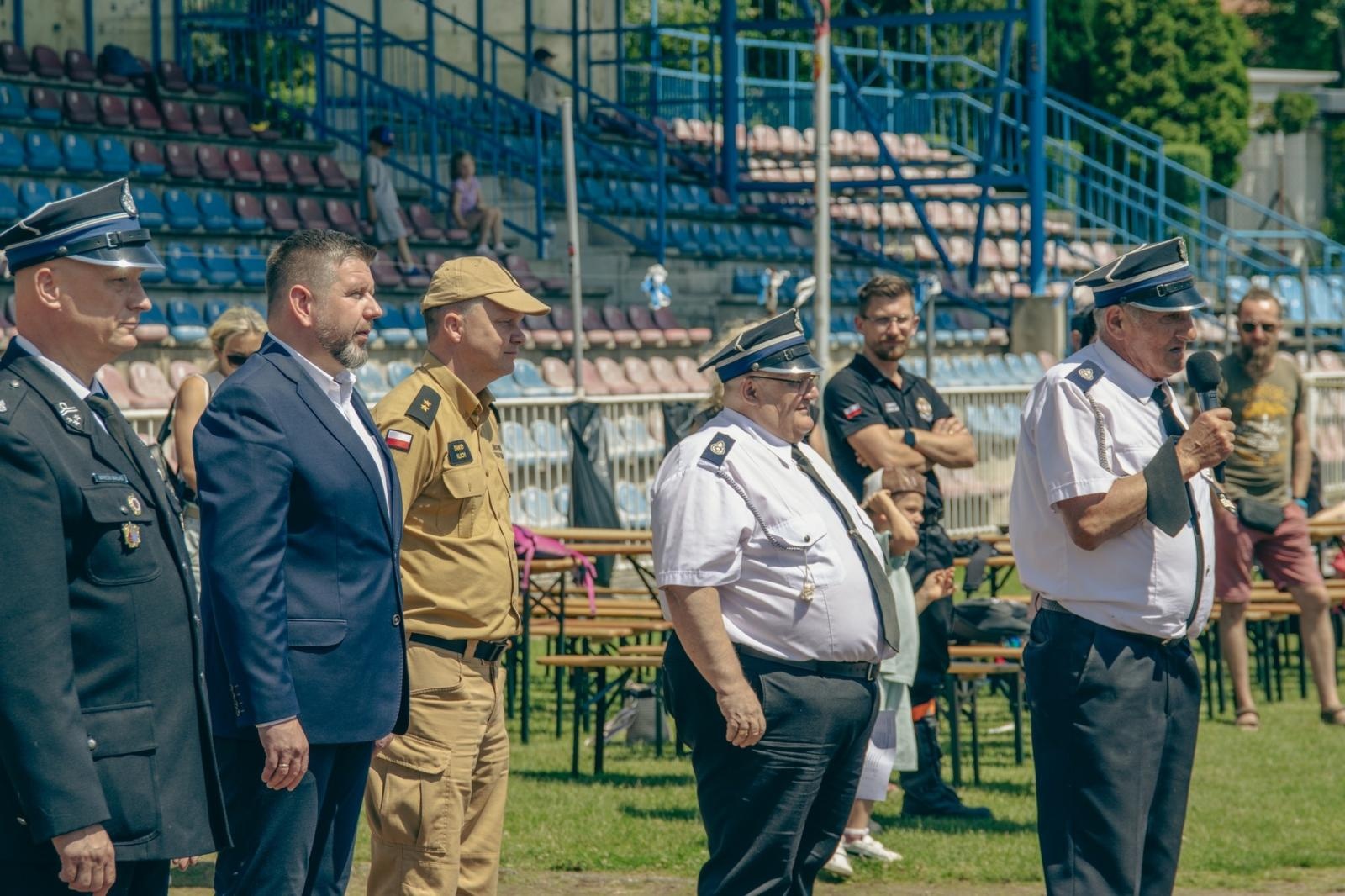 Zdjęcie w galerii na portalu naszwodzislaw.com: Miejsko-gminne zawody sportowo-pożarnicze za nami [FOTO] wiadomości z regionu