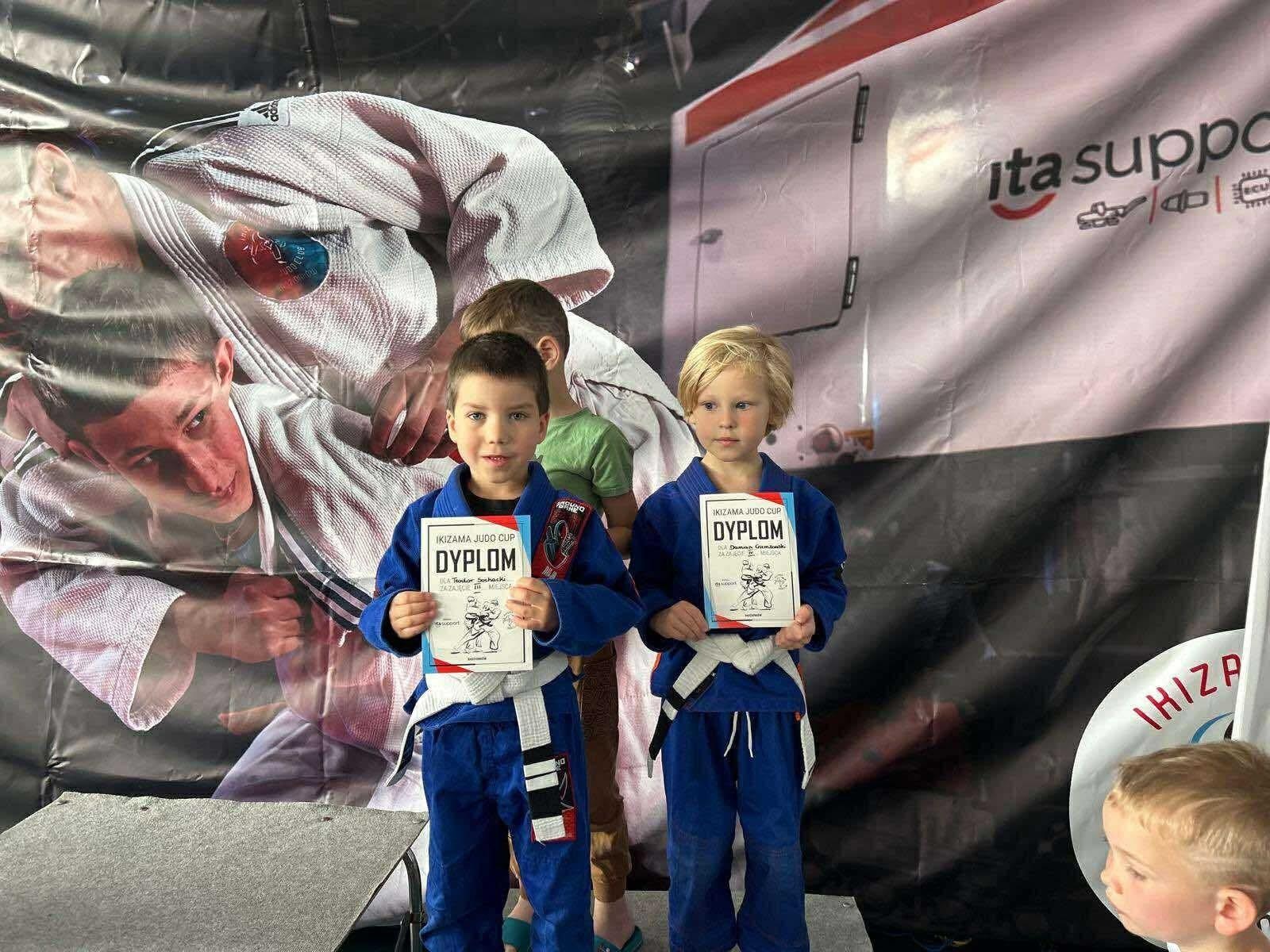 Zdjęcie w galerii na portalu naszwodzislaw.com: Judocy Top Team pokazali siłę ducha w Radzionkowie wiadomości z regionu