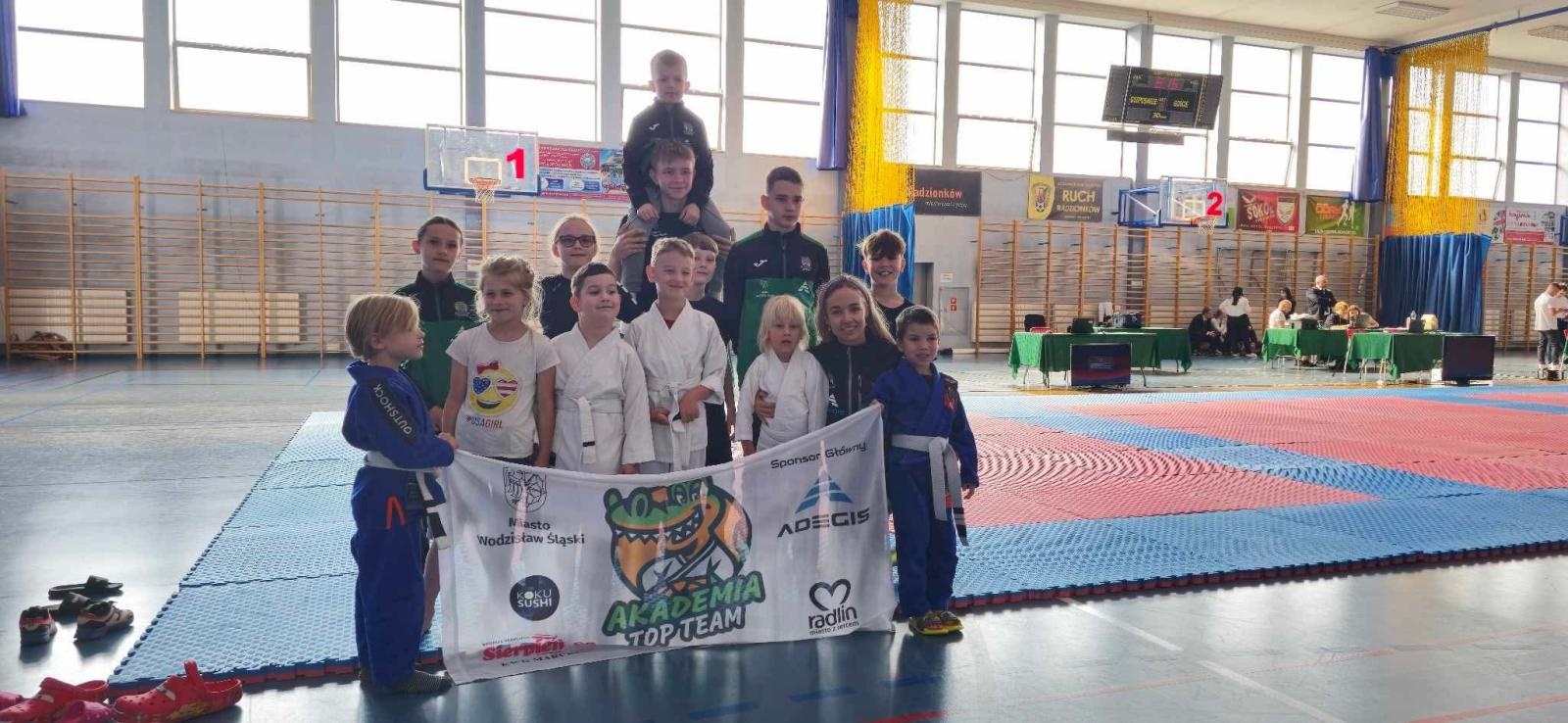 Zdjęcie w galerii na portalu naszwodzislaw.com: Judocy Top Team pokazali siłę ducha w Radzionkowie wiadomości z regionu