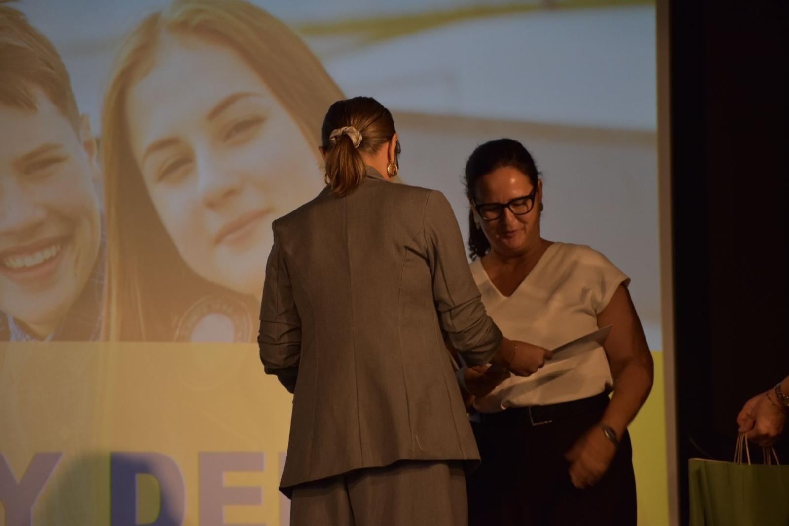 Zdjęcie w galerii na portalu naszwodzislaw.com: Trzecia edycja Zawodowych Debiutów podsumowana wiadomości z regionu