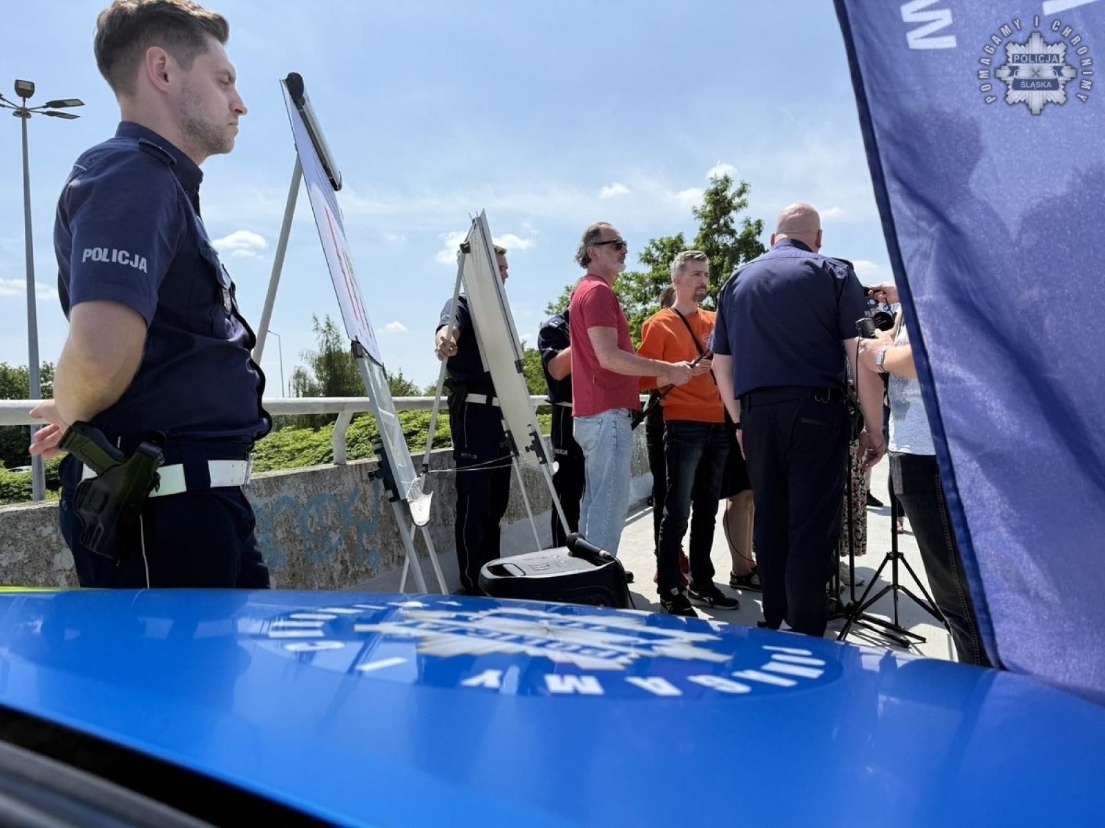 Zdjęcie w galerii na portalu naszwodzislaw.com: Czarny Alert Drogowy na Śląsku wiadomości z regionu