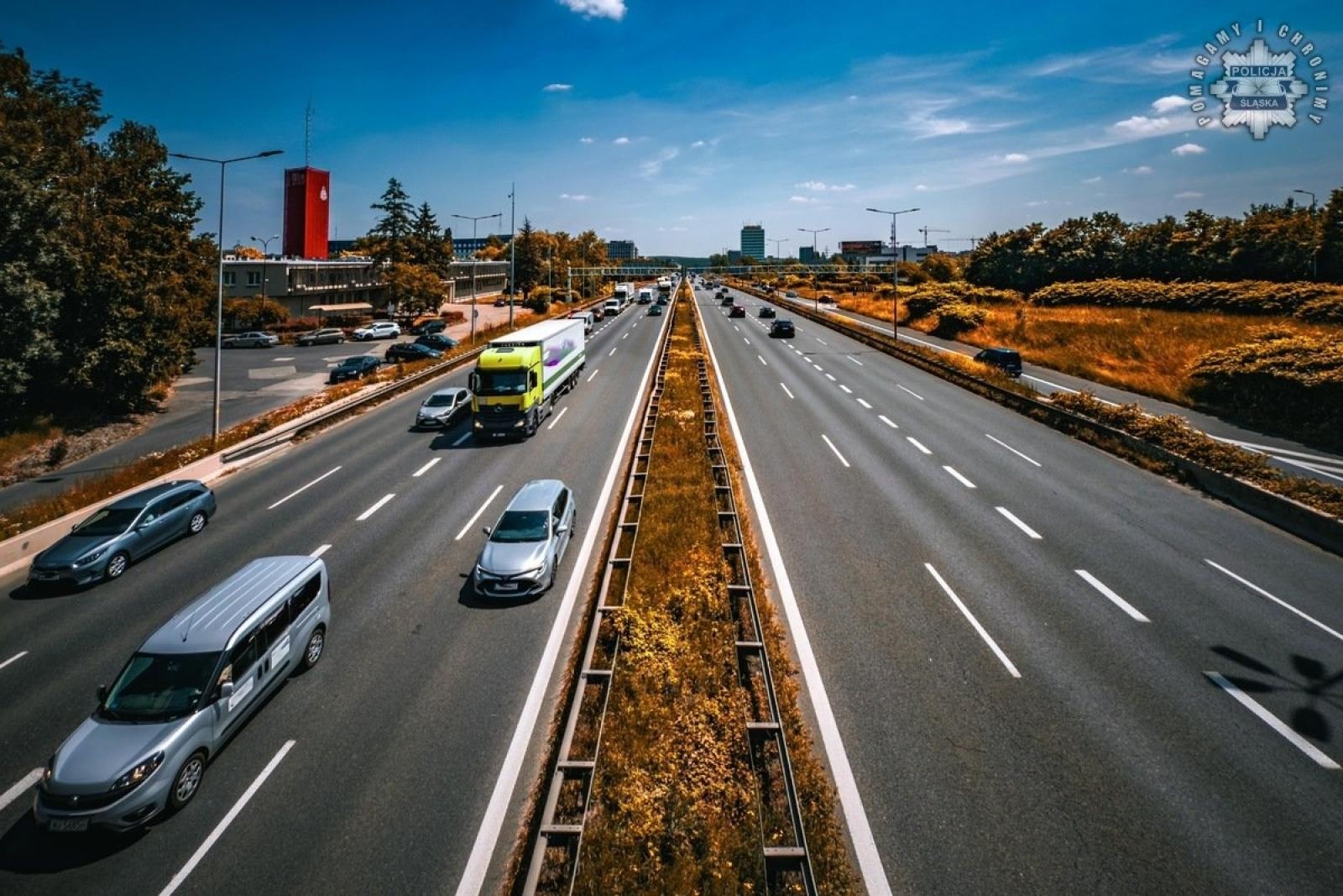 Zdjęcie w galerii na portalu naszwodzislaw.com: Czarny Alert Drogowy na Śląsku wiadomości z regionu
