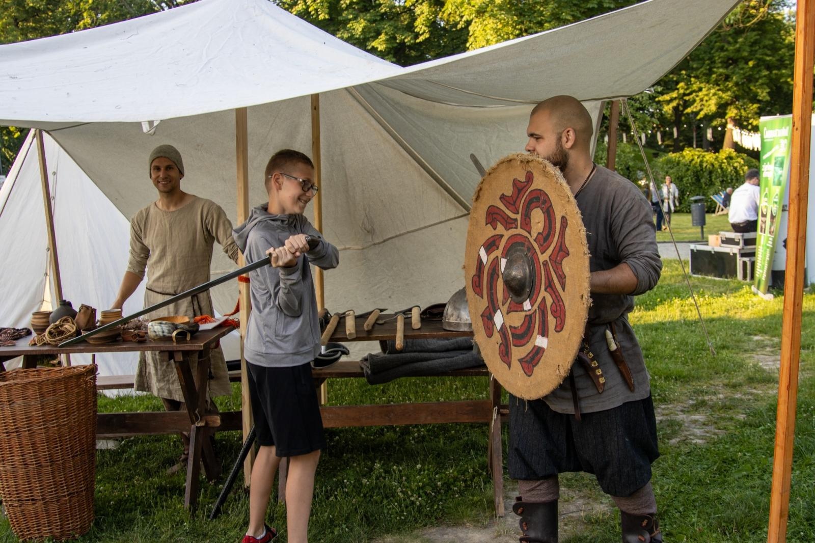 Zdjęcie w galerii na portalu naszwodzislaw.com: VIII Wodzisławska Noc Świętojańska za nami [FOTO] wiadomości z regionu