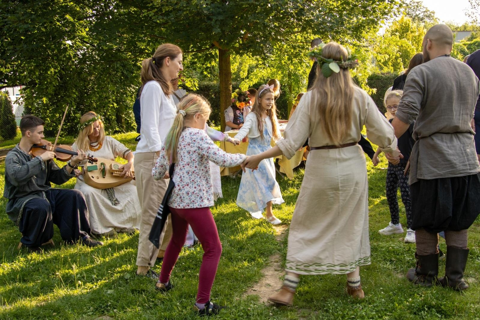 Zdjęcie w galerii na portalu naszwodzislaw.com: VIII Wodzisławska Noc Świętojańska za nami [FOTO] wiadomości z regionu