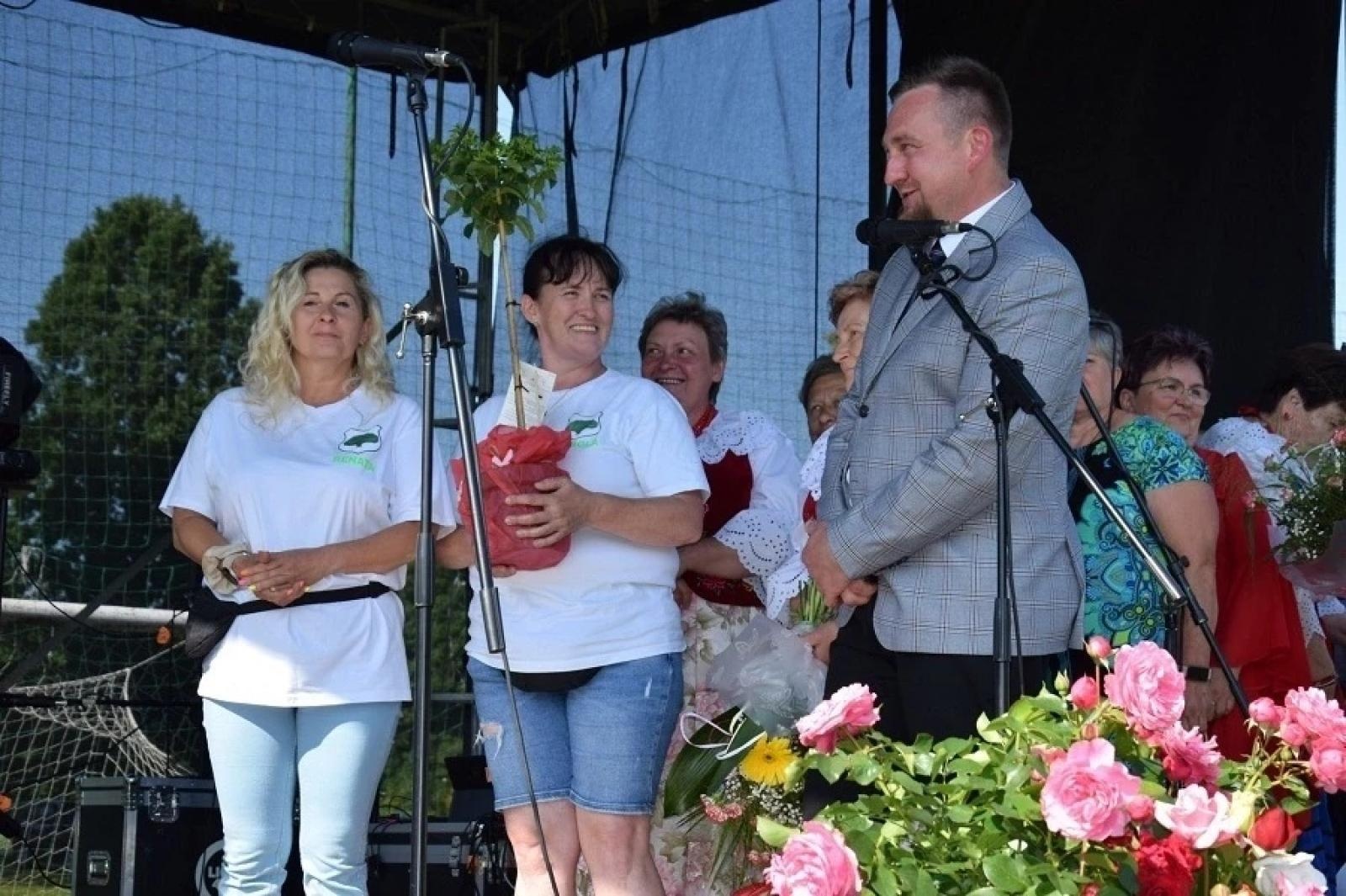 Zdjęcie w galerii na portalu naszwodzislaw.com: Sołectwo Gogołowa świętowało 730-lecie [FOTO] wiadomości z regionu