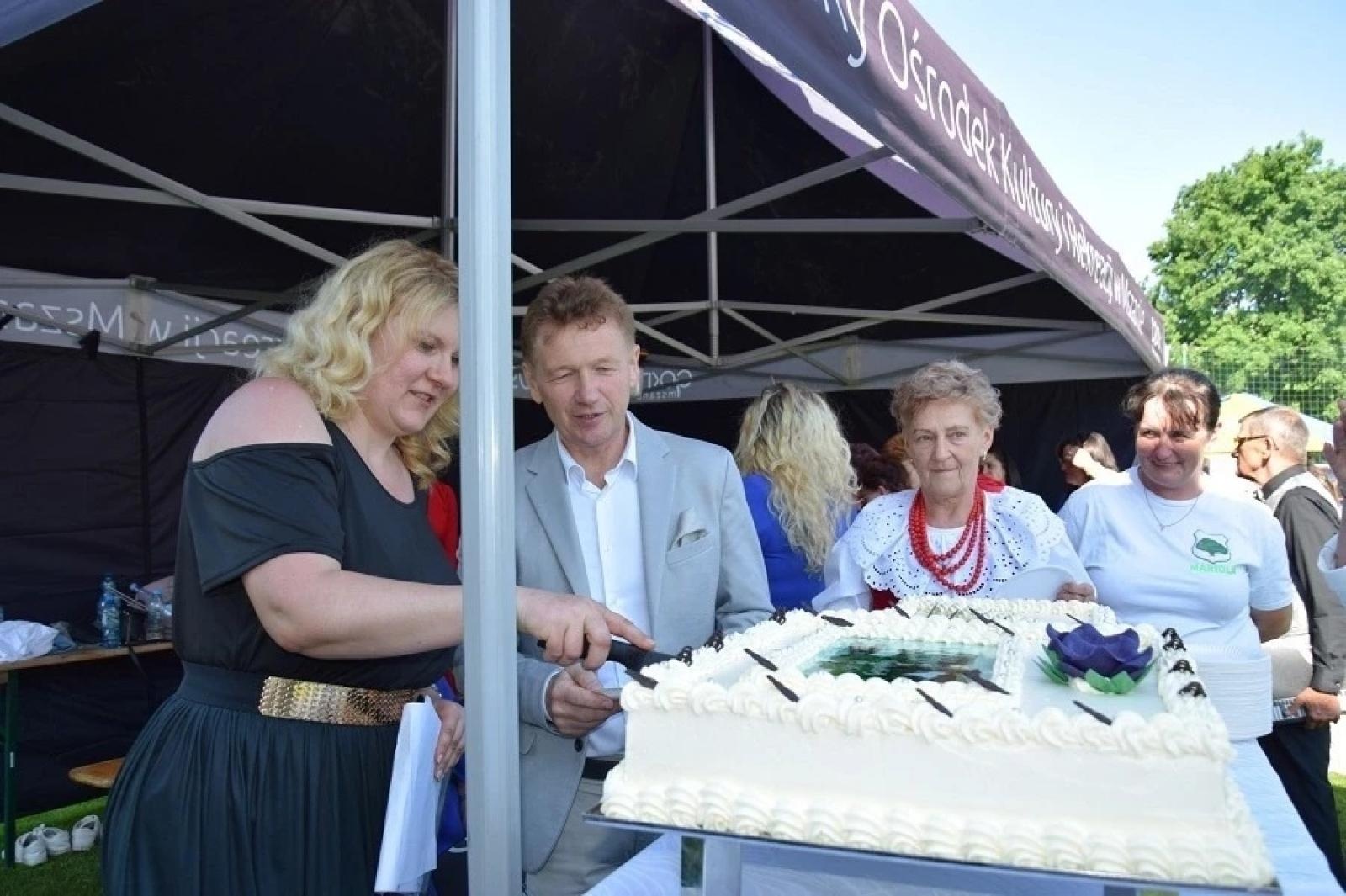 Zdjęcie w galerii na portalu naszwodzislaw.com: Sołectwo Gogołowa świętowało 730-lecie [FOTO] wiadomości z regionu