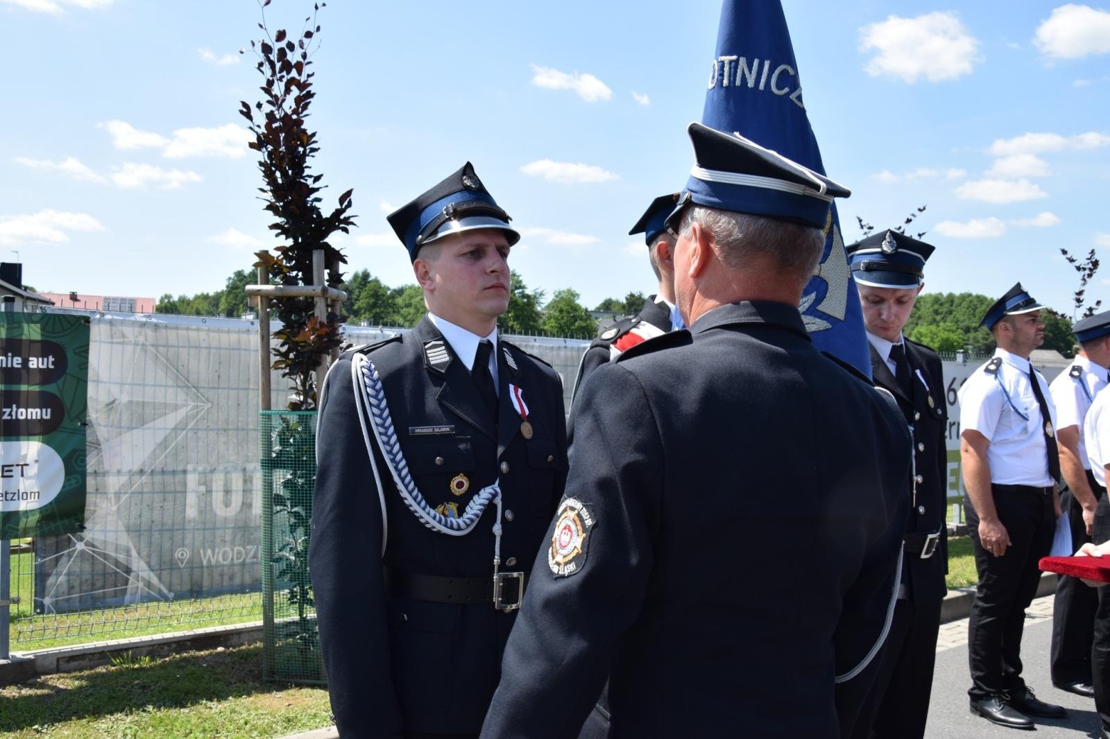Zdjęcie w galerii na portalu naszwodzislaw.com: 120-lecie OSP w Połomi połączone z obchodami Dnia Strażaka [FOTO] wiadomości z regionu
