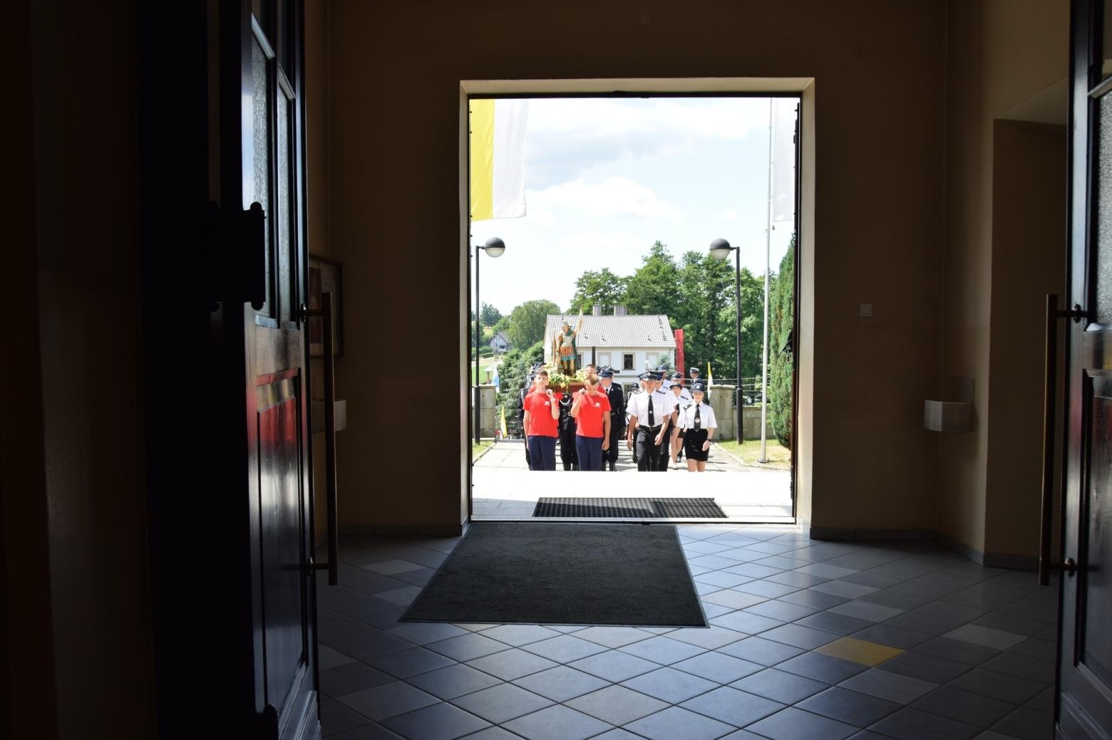 Zdjęcie w galerii na portalu naszwodzislaw.com: 120-lecie OSP w Połomi połączone z obchodami Dnia Strażaka [FOTO] wiadomości z regionu