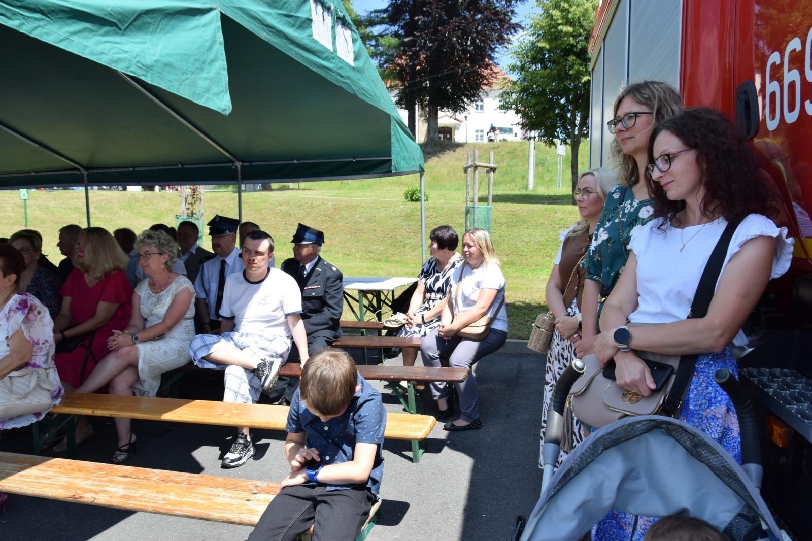 Zdjęcie w galerii na portalu naszwodzislaw.com: 120-lecie OSP w Połomi połączone z obchodami Dnia Strażaka [FOTO] wiadomości z regionu