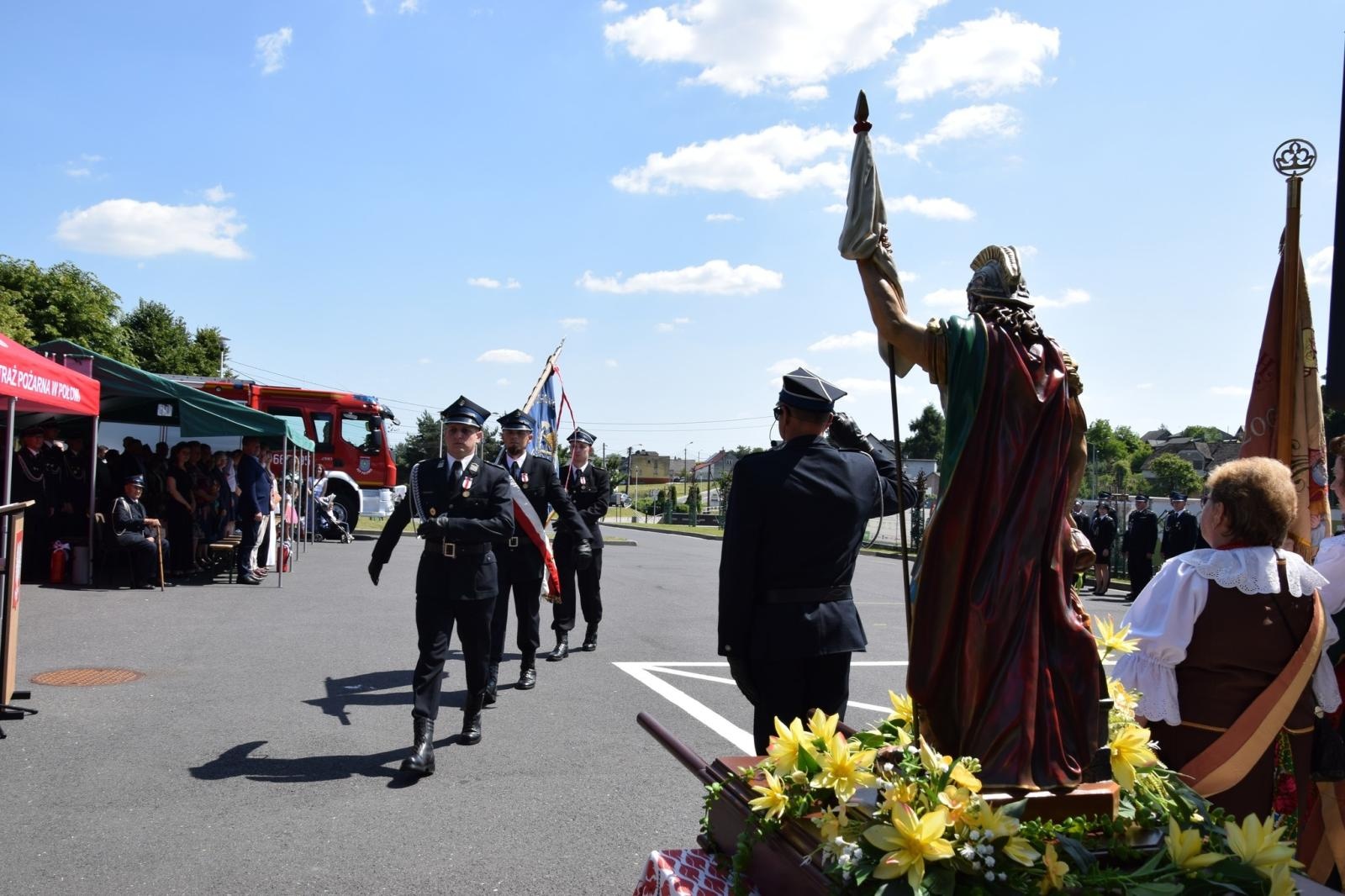 Zdjęcie w galerii na portalu naszwodzislaw.com: 120-lecie OSP w Połomi połączone z obchodami Dnia Strażaka [FOTO] wiadomości z regionu