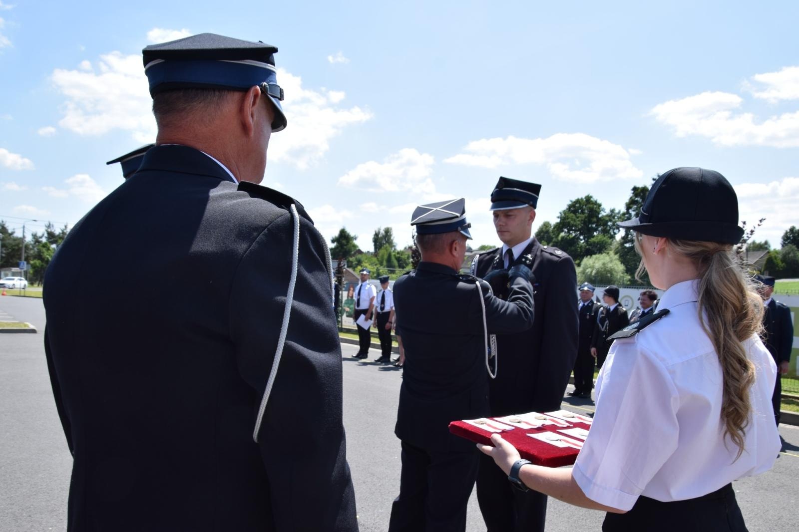 Zdjęcie w galerii na portalu naszwodzislaw.com: 120-lecie OSP w Połomi połączone z obchodami Dnia Strażaka [FOTO] wiadomości z regionu