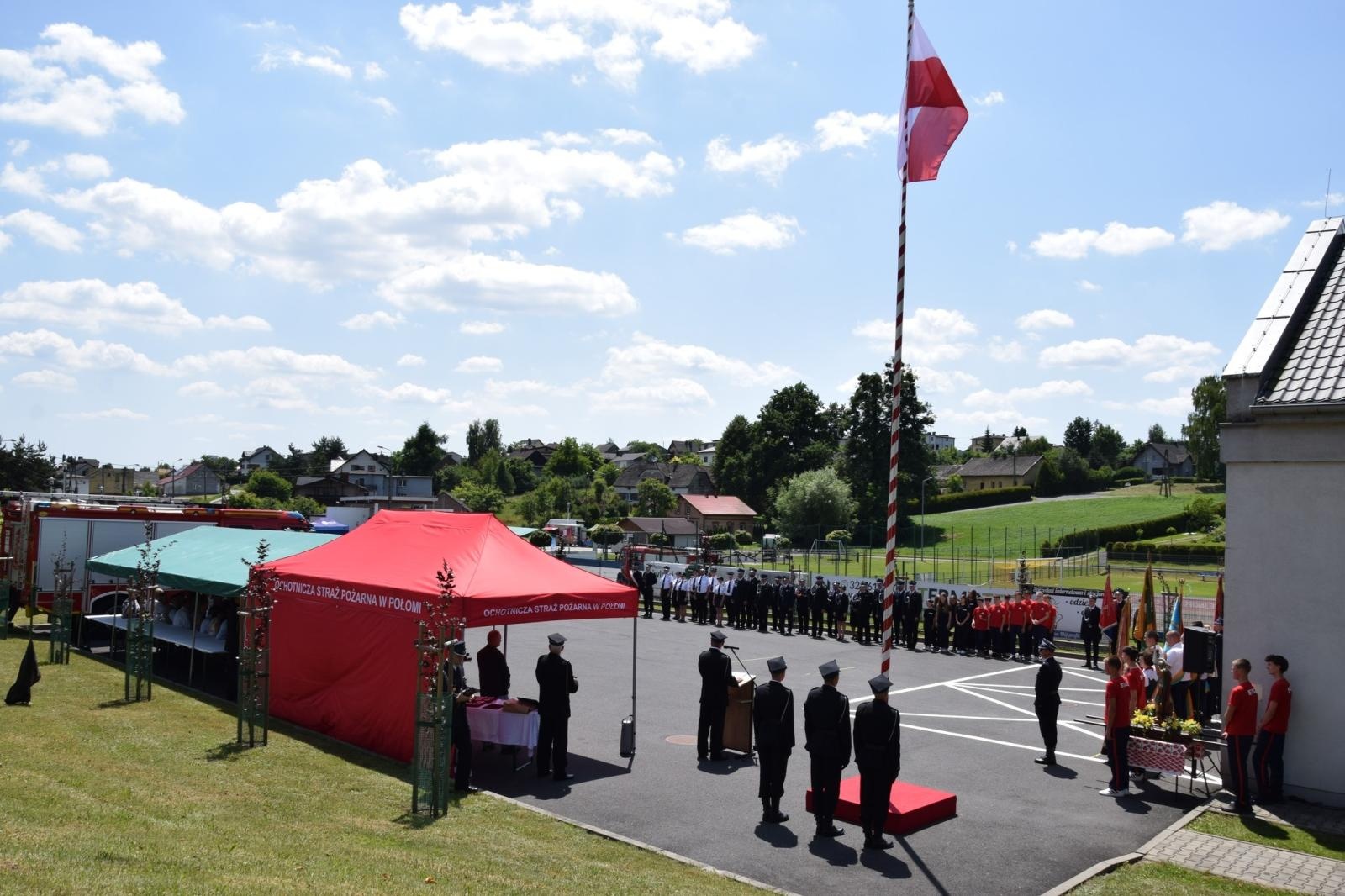 Zdjęcie w galerii na portalu naszwodzislaw.com: 120-lecie OSP w Połomi połączone z obchodami Dnia Strażaka [FOTO] wiadomości z regionu