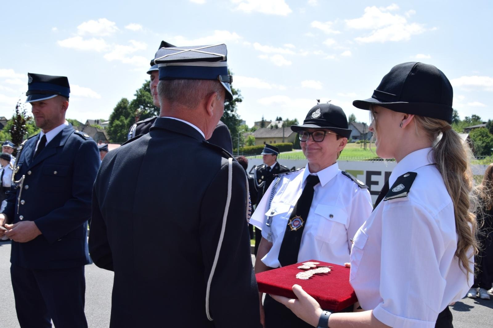 Zdjęcie w galerii na portalu naszwodzislaw.com: 120-lecie OSP w Połomi połączone z obchodami Dnia Strażaka [FOTO] wiadomości z regionu