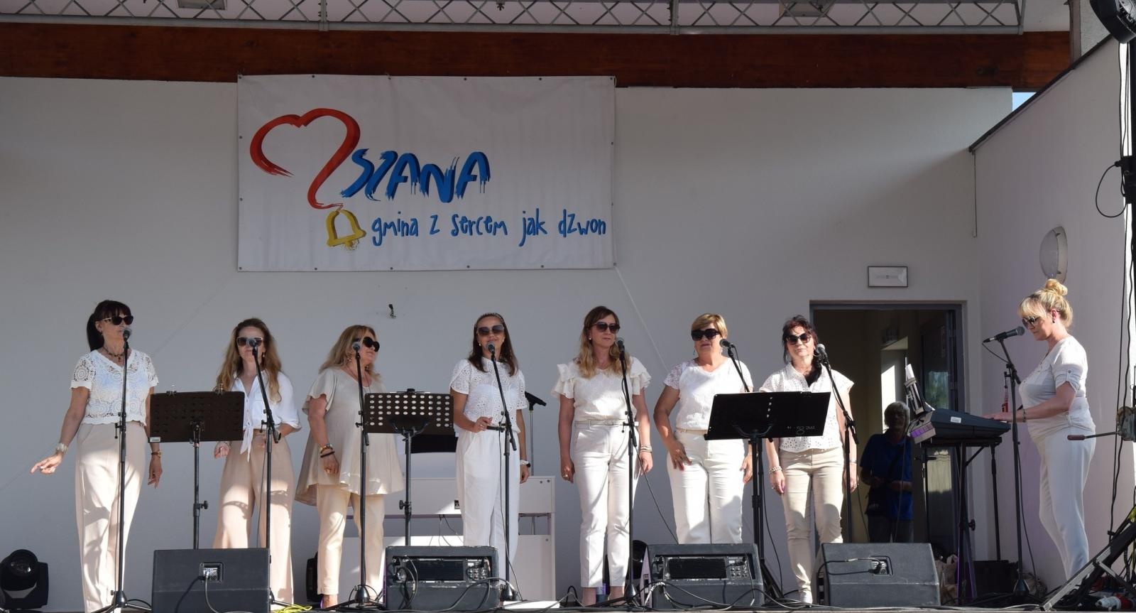 Zdjęcie w galerii na portalu naszwodzislaw.com: 120-lecie OSP w Połomi połączone z obchodami Dnia Strażaka [FOTO] wiadomości z regionu