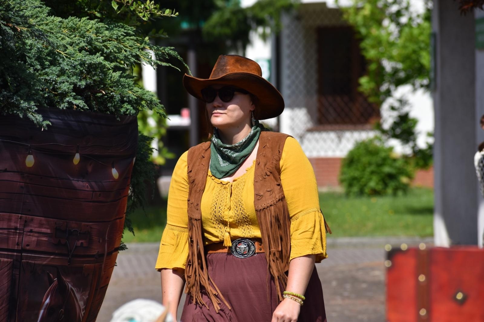 Zdjęcie w galerii na portalu naszwodzislaw.com: W gorzyckim DPS jak na Dzikim Zachodzie [FOTO] wiadomości z regionu