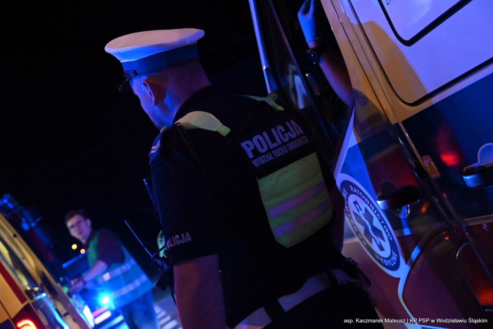 Zdjęcie w galerii na portalu naszwodzislaw.com: Katastrofa na torach. Chwile grozy w Olzie [FOTO] wiadomości z regionu