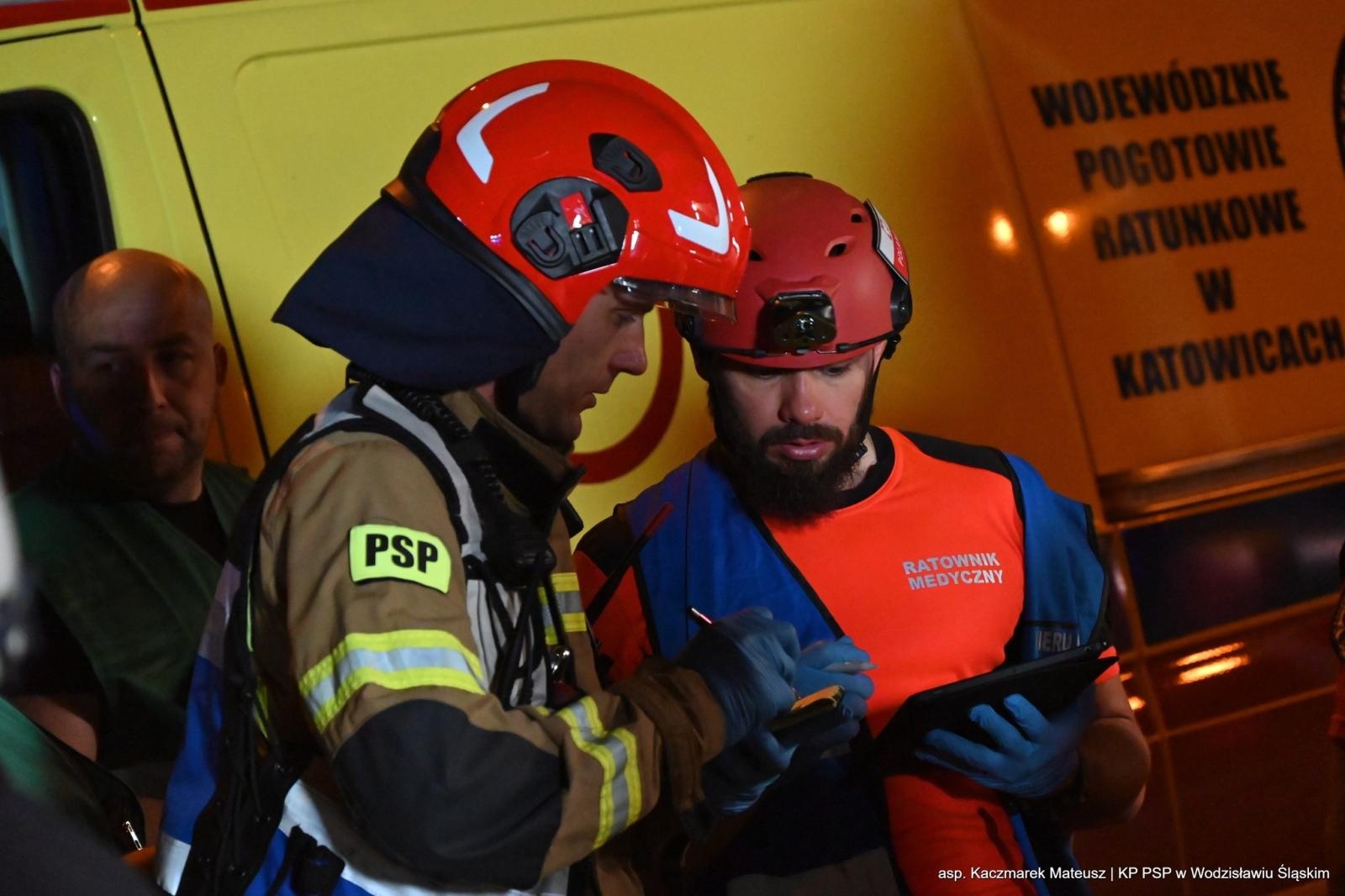 Zdjęcie w galerii na portalu naszwodzislaw.com: Katastrofa na torach. Chwile grozy w Olzie [FOTO] wiadomości z regionu