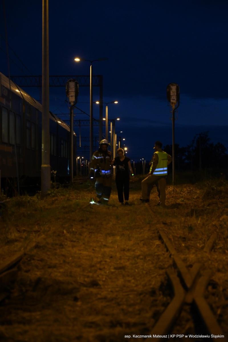 Zdjęcie w galerii na portalu naszwodzislaw.com: Katastrofa na torach. Chwile grozy w Olzie [FOTO] wiadomości z regionu